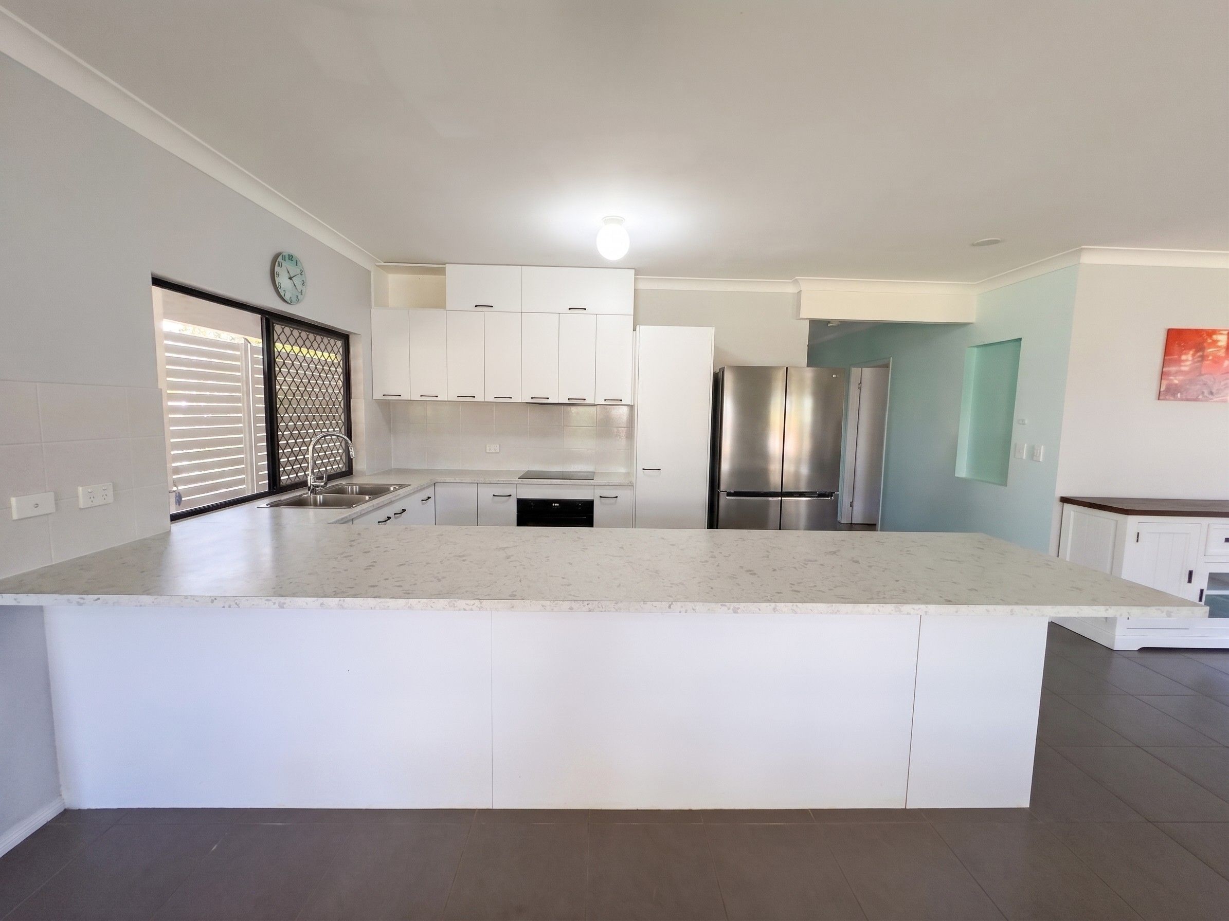 4 Ellwood Close — photo 10 of 27