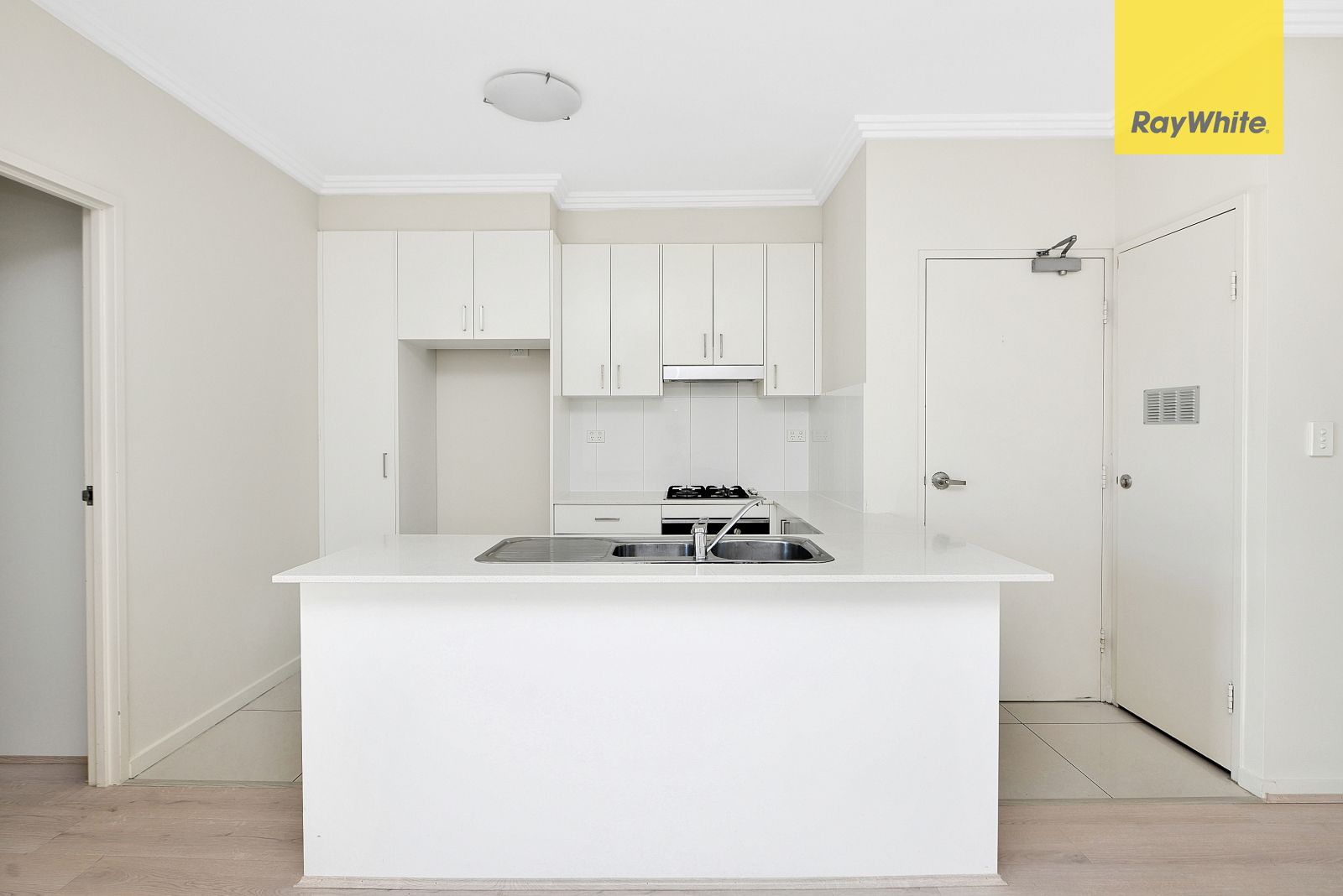 6/201-203 William Street — photo 6 of 8