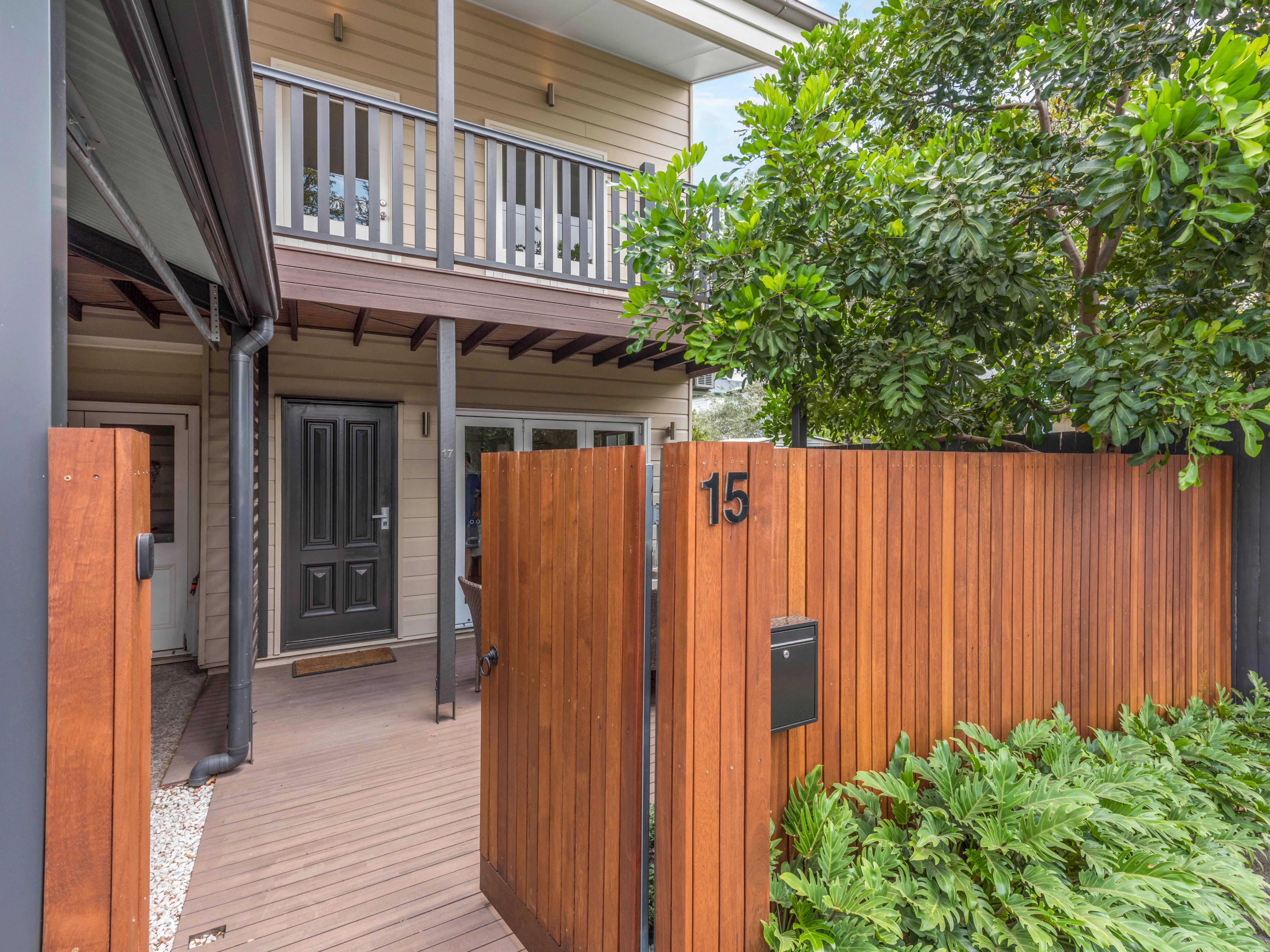 15 Elliott Street, Kangaroo Point, QLD 4169