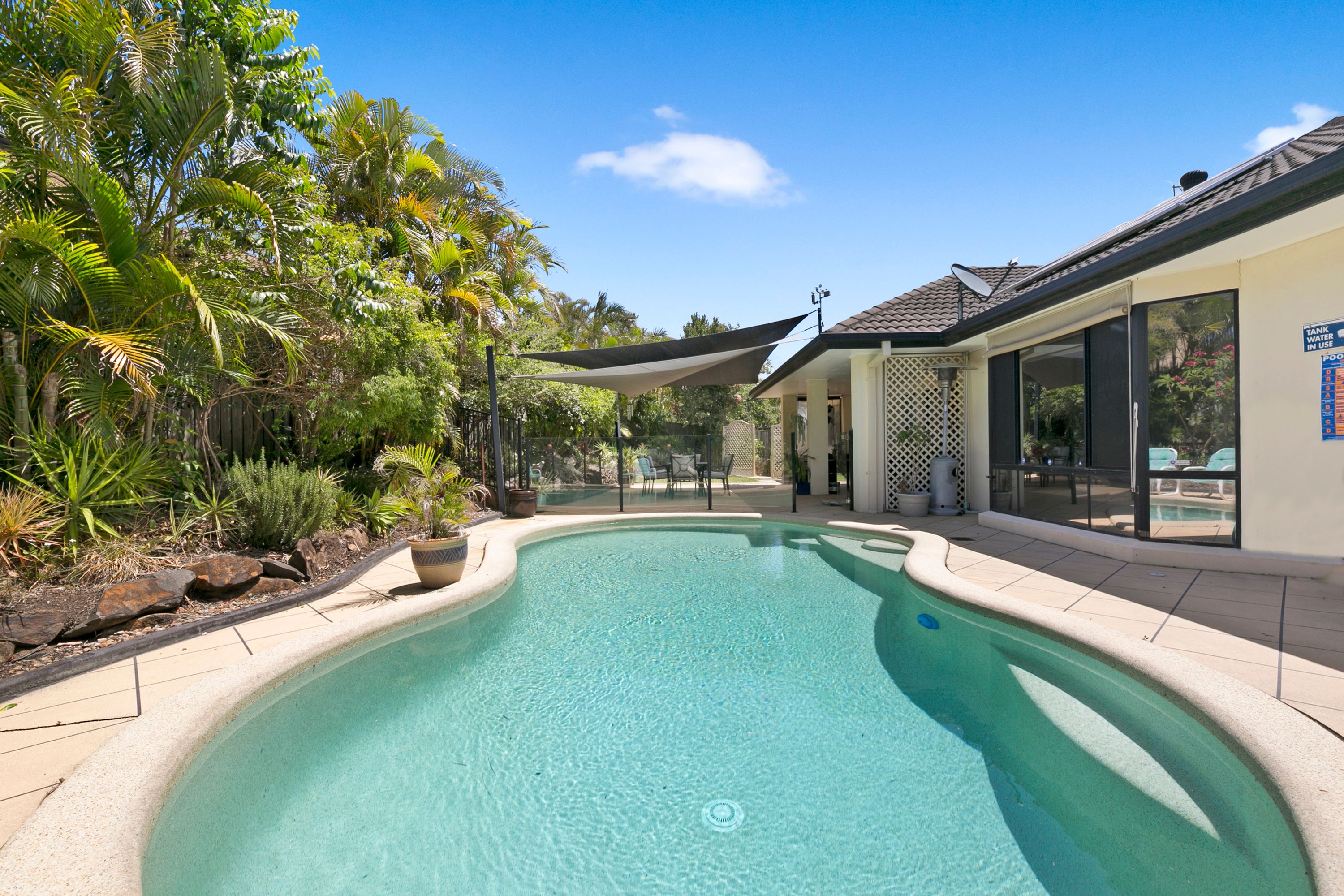 4 Glasshouse Drive, Varsity Lakes, QLD 4227