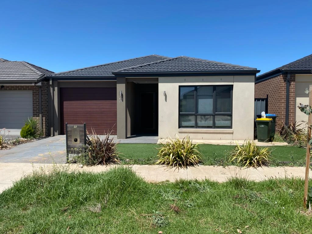 37 Freemont Circuit, Truganina, VIC 3029