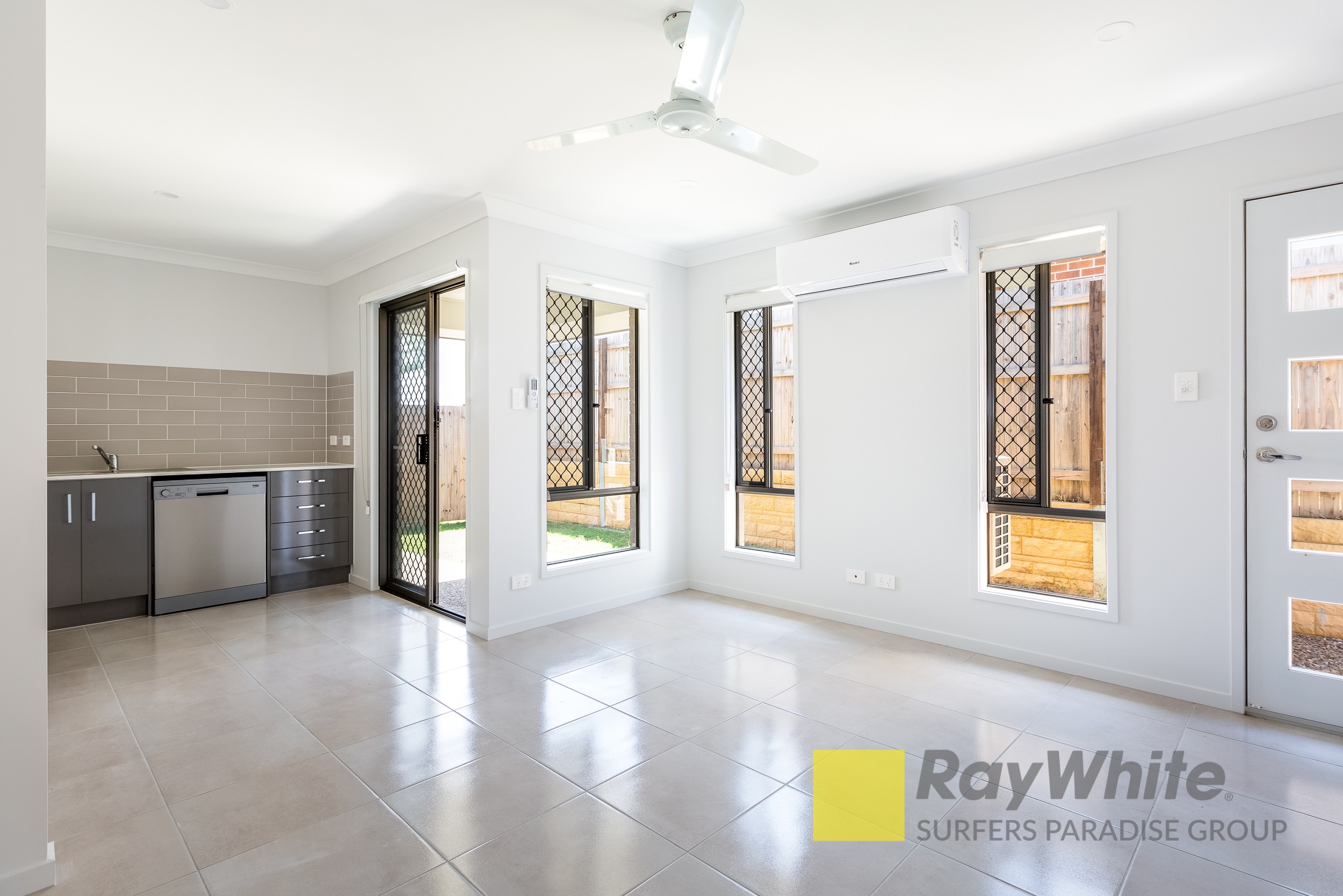 2/21 Miriam Street, Karalee, QLD 4306
