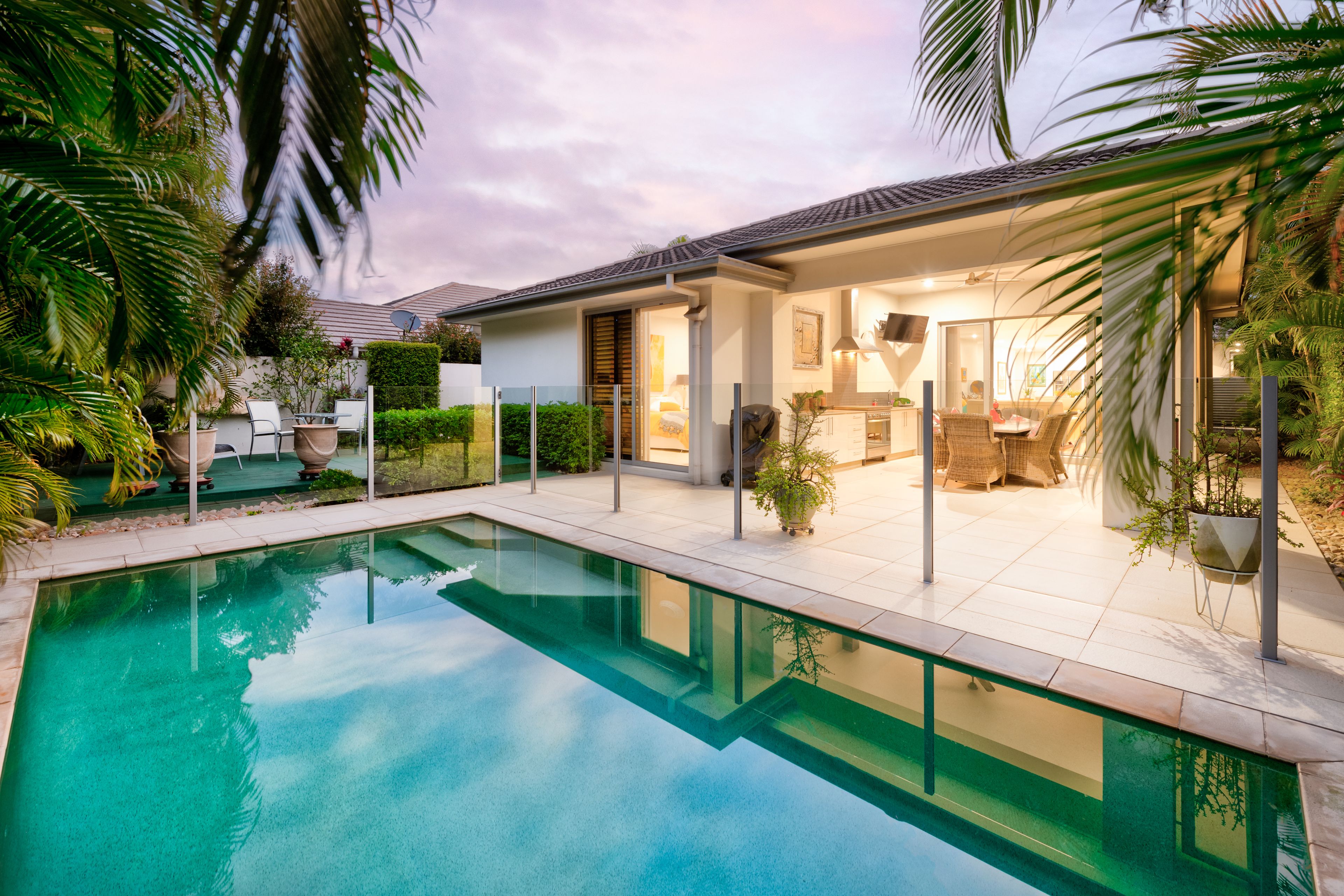 9132 Peter Senior Drive, Hope Island QLD 4212