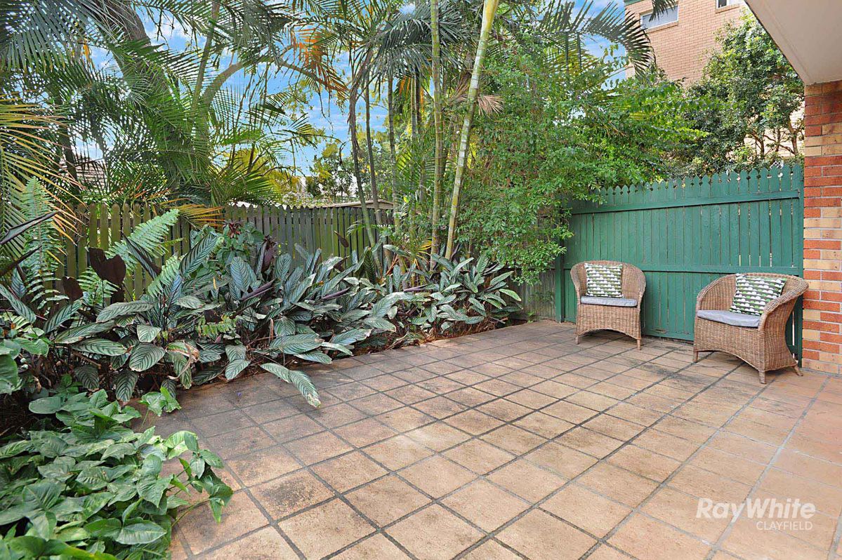 100 Bayview Terrace, Clayfield QLD 4011