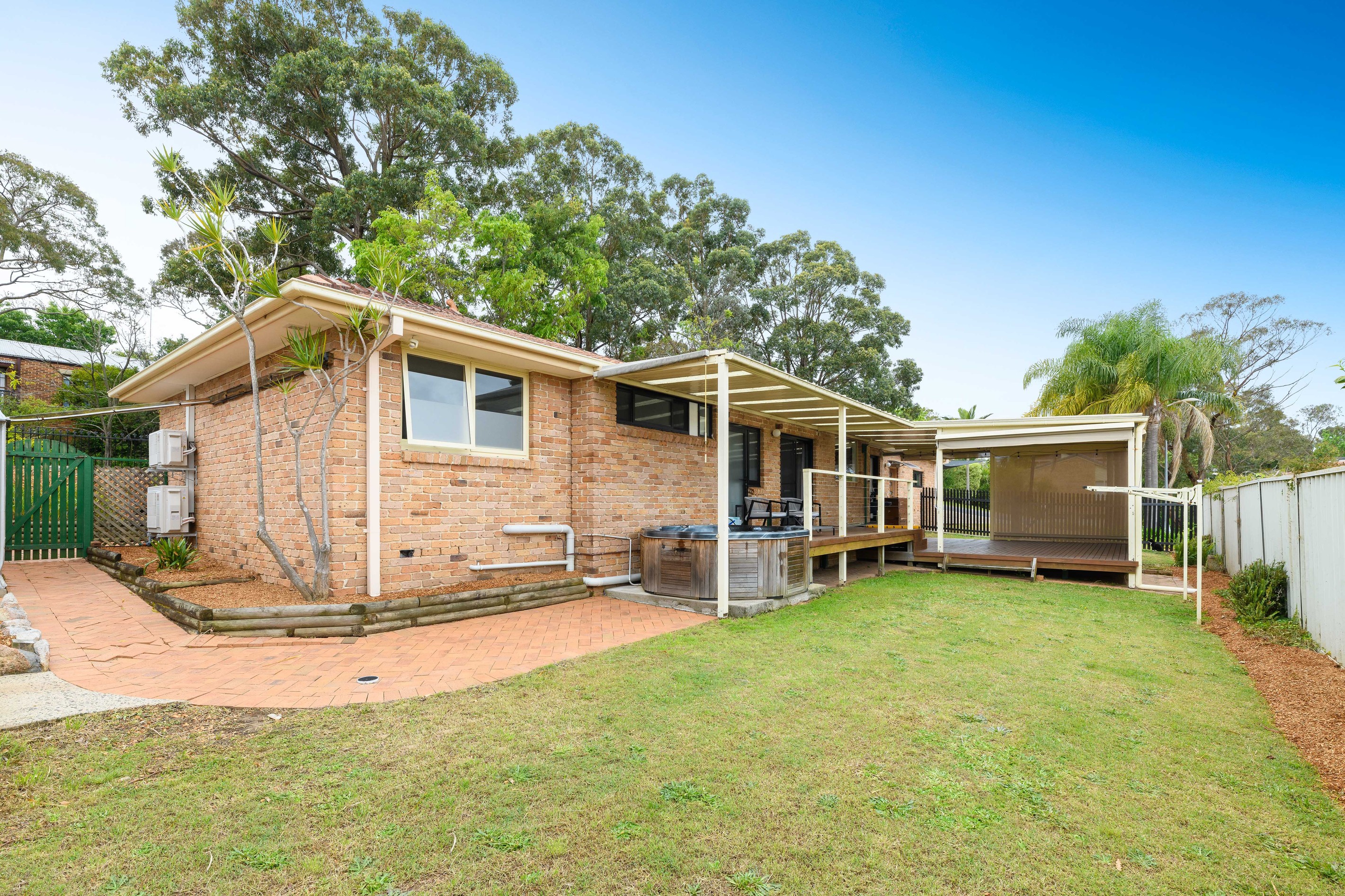 1 Bain Place, Barden Ridge, NSW 2234