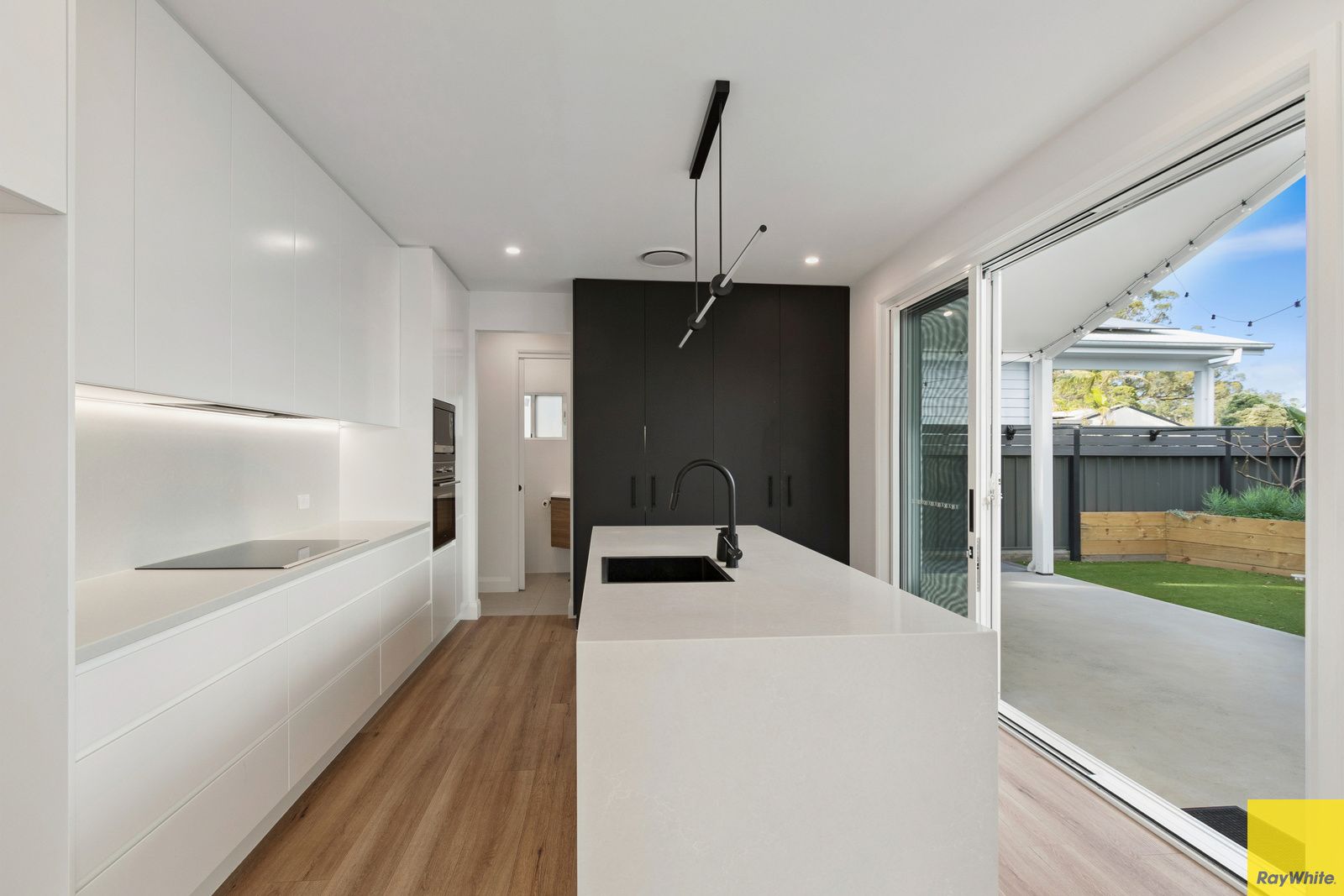 2 Forrest Street, Oak Flats, NSW 2529