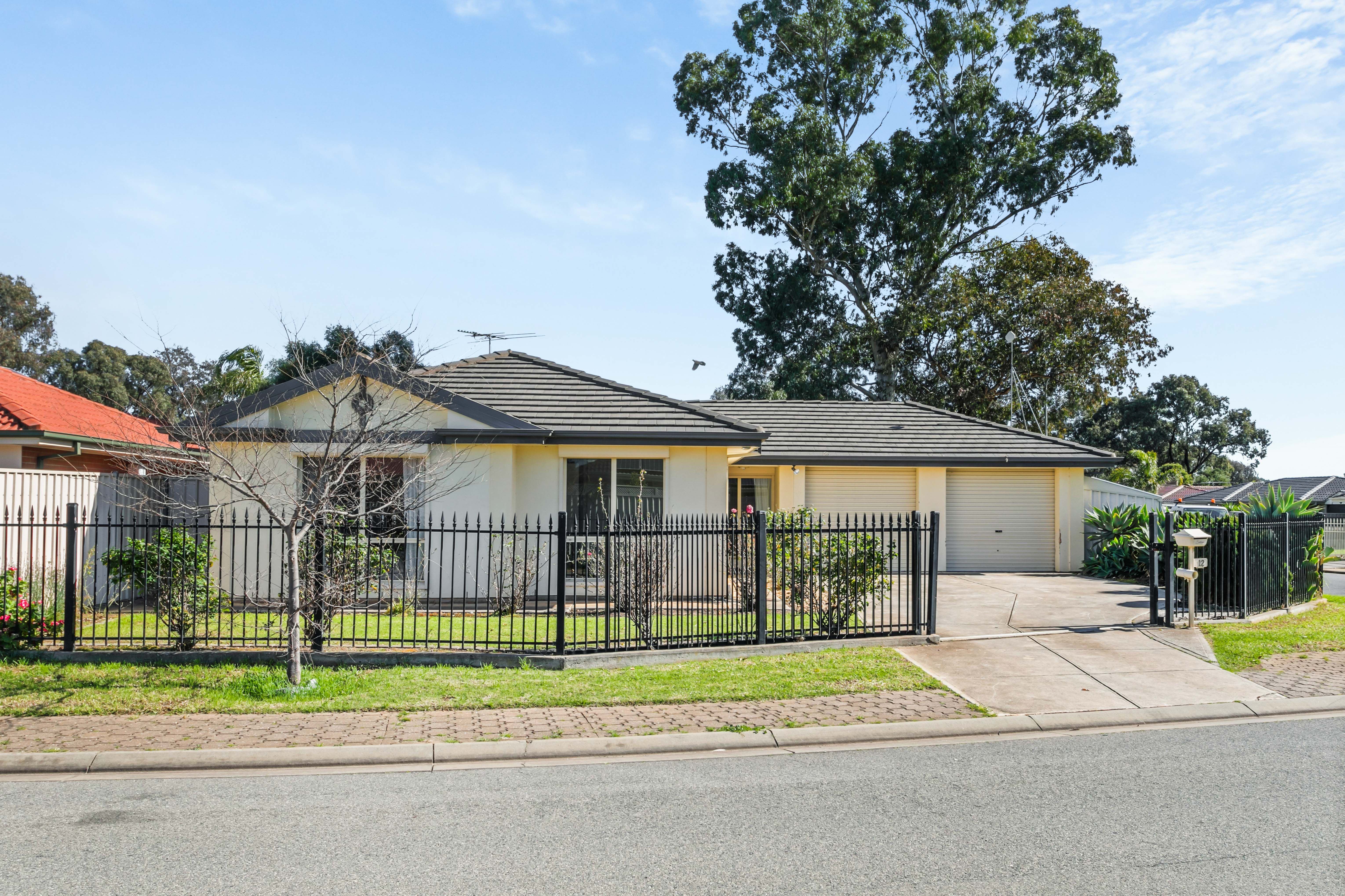 12 Madeline Court, Burton SA 5110