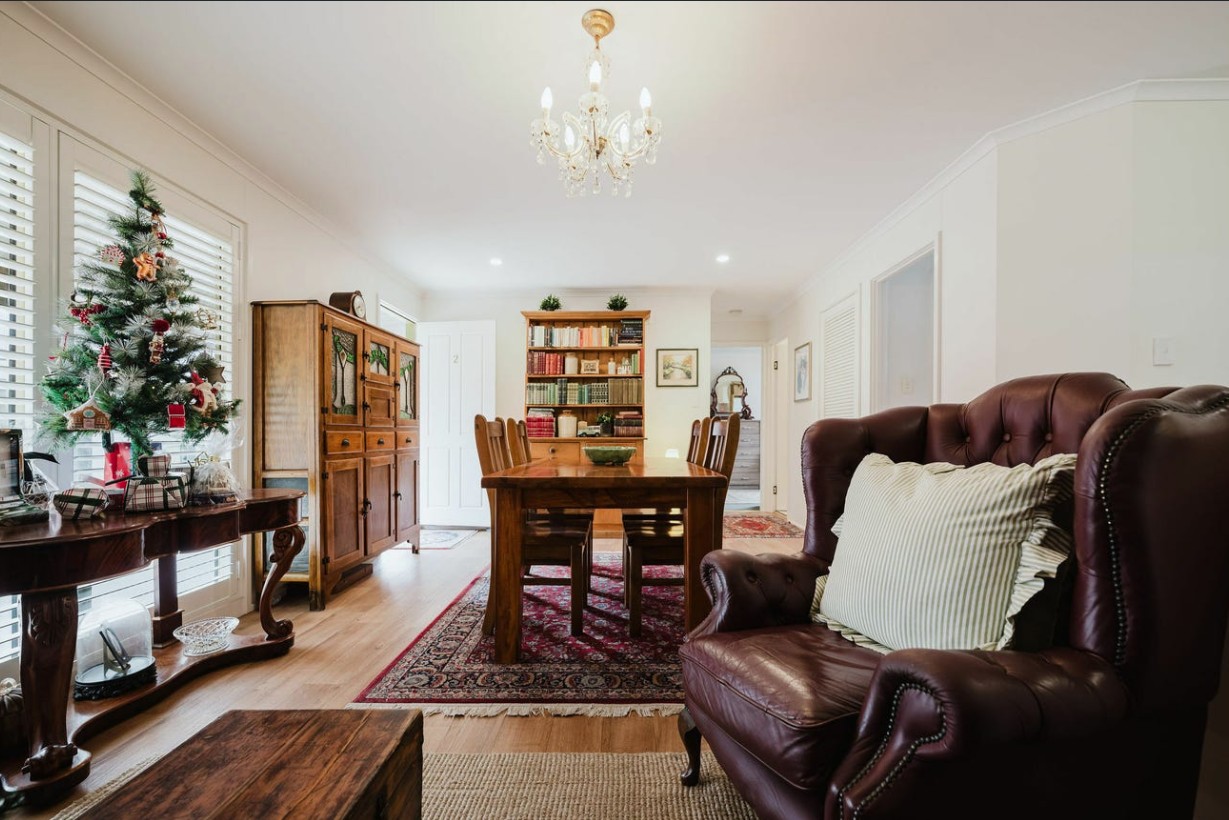 2/37 Agnes Street, Clare, SA 5453