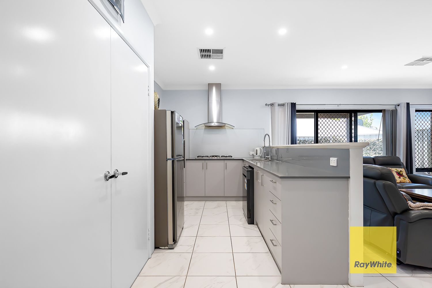 187A Gibbs Street, East Cannington, WA 6107