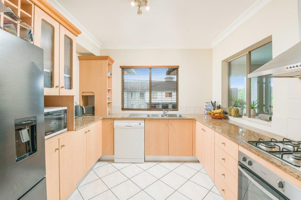 1326/2-10 Greenslopes Street, Cairns North, QLD 4870
