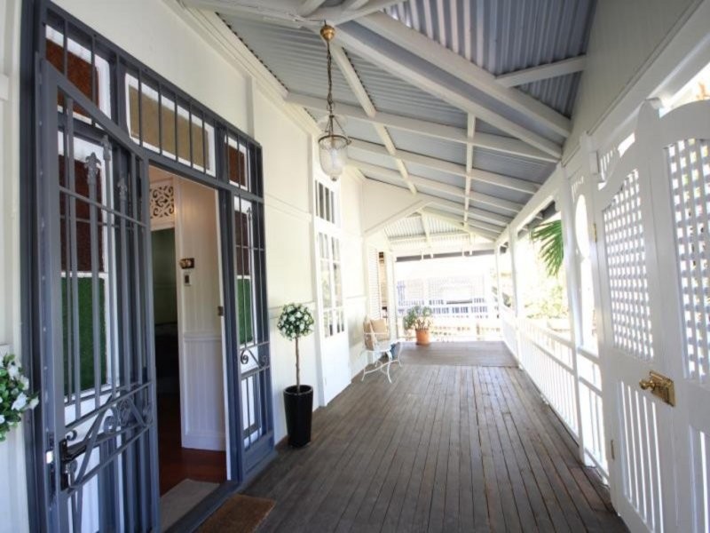 16 Victoria Terrace, Annerley, QLD 4103