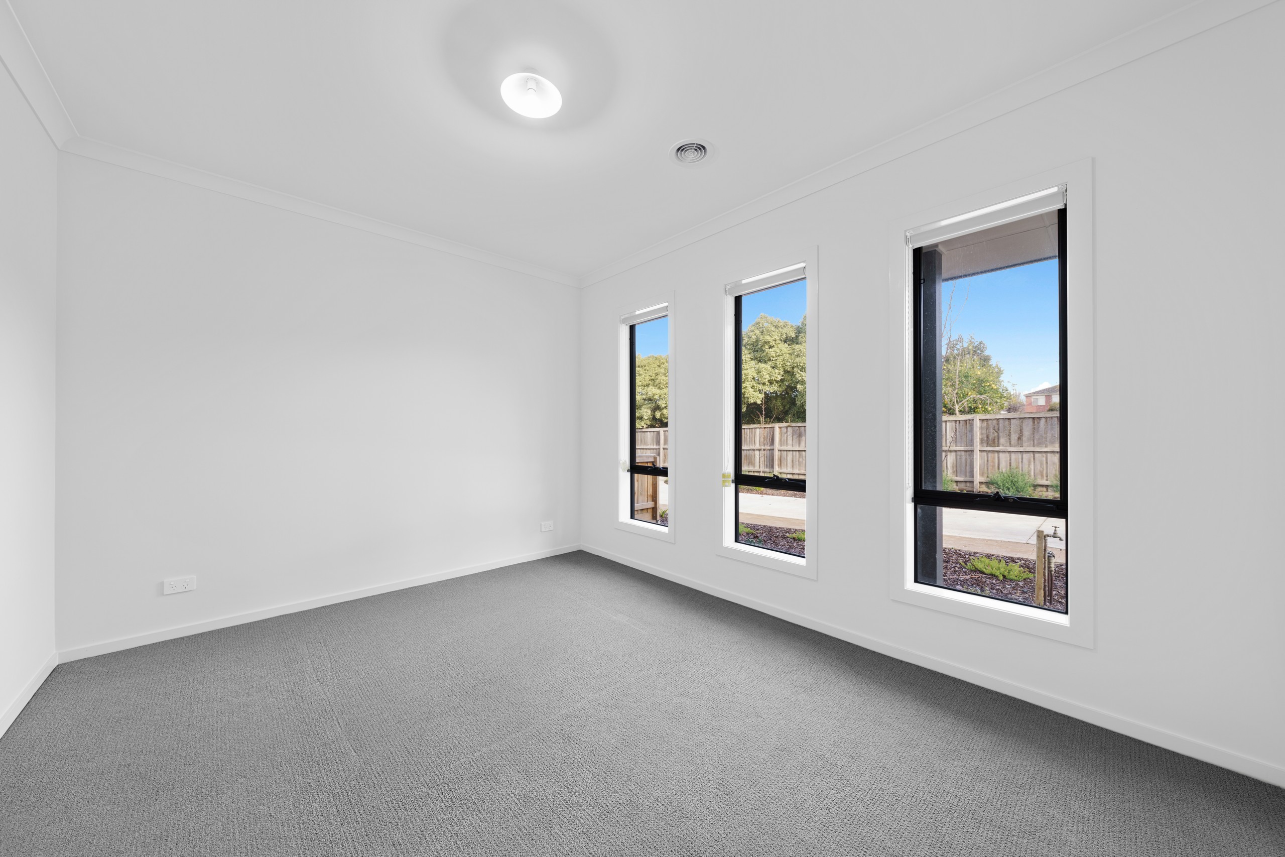 3 Statesman Close, Beaconsfield, VIC 3807