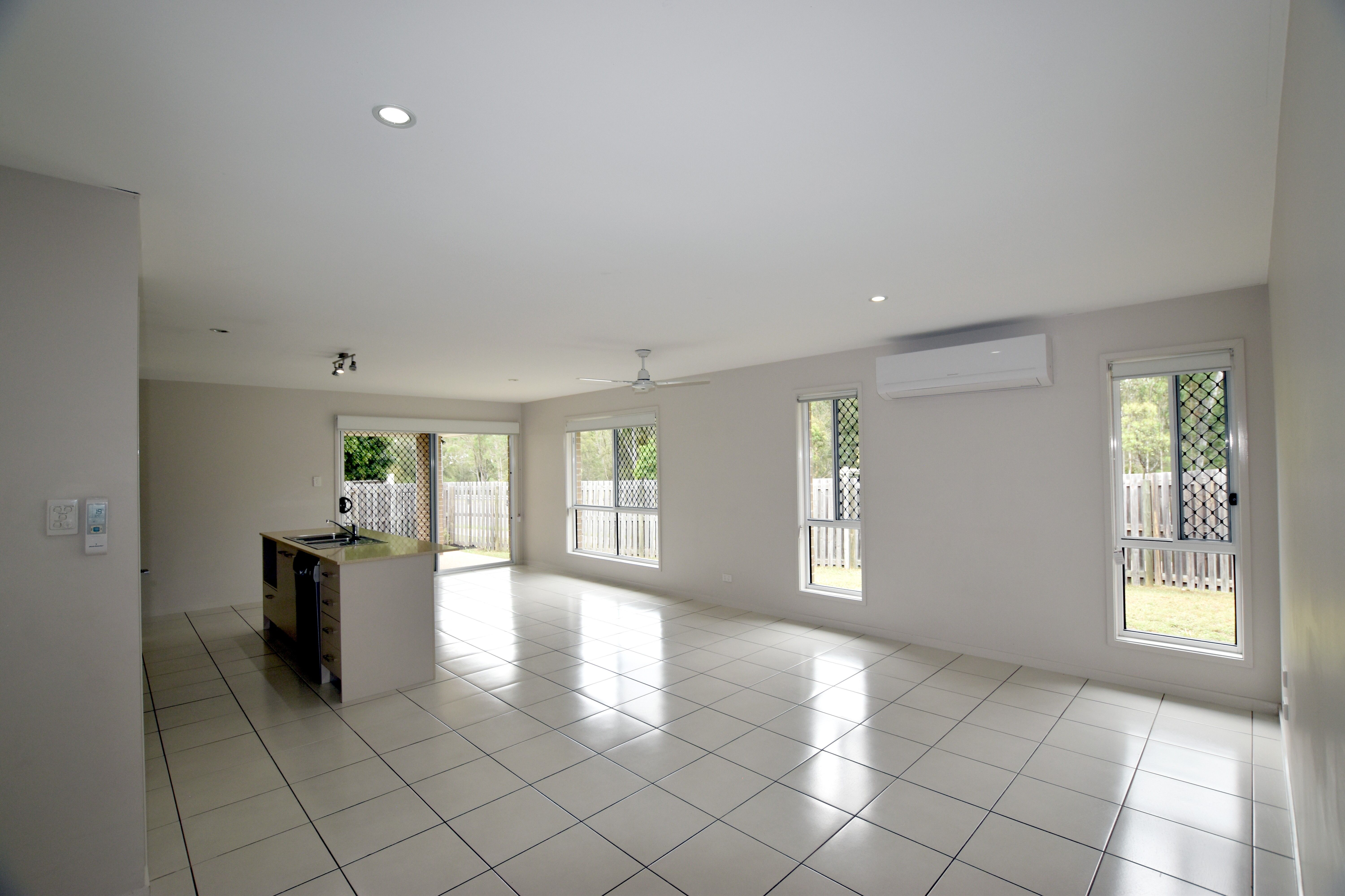 2 Kingfisher Street, New Auckland, QLD 4680