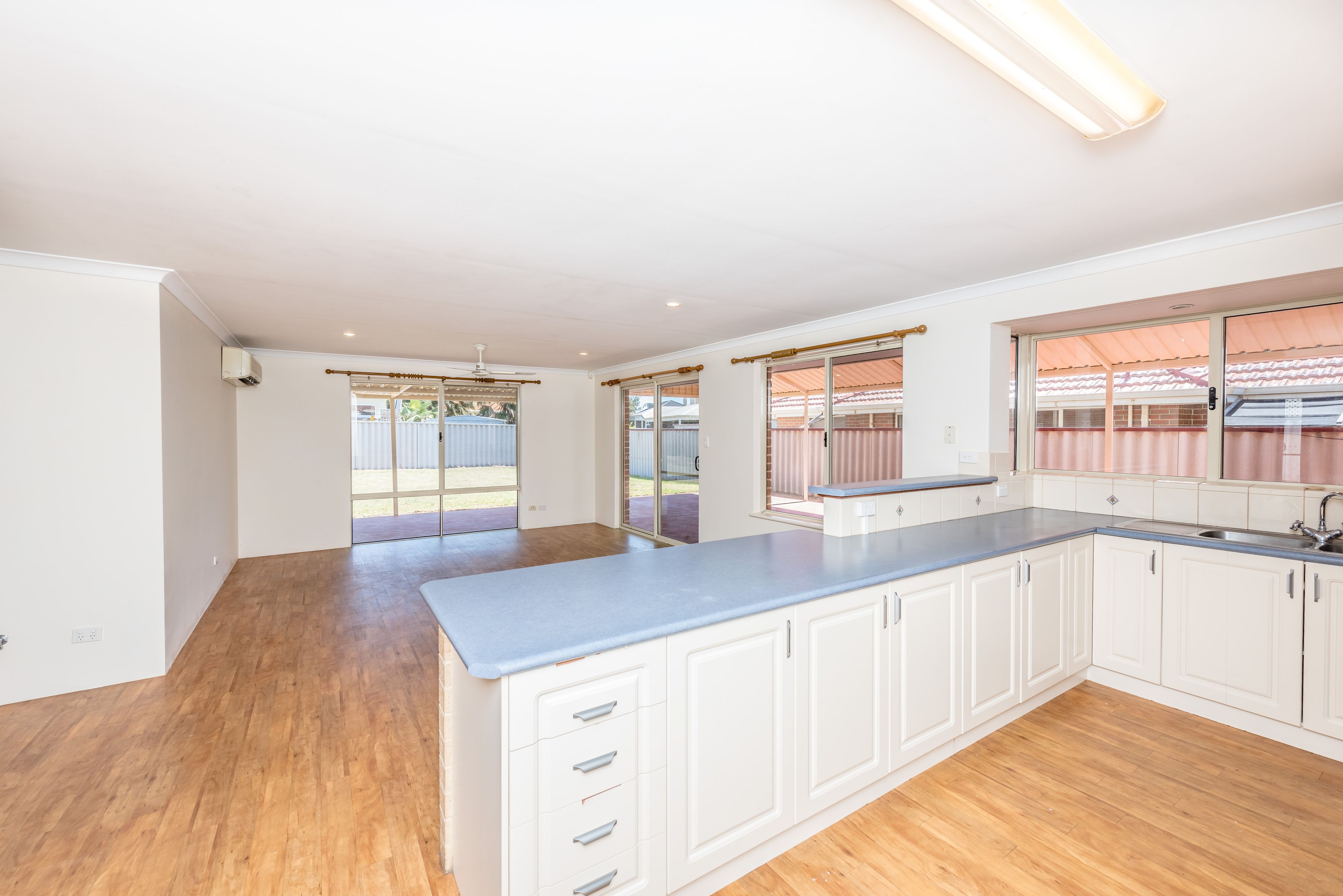 36 Winnetta Ridge, Wandina, WA 6530