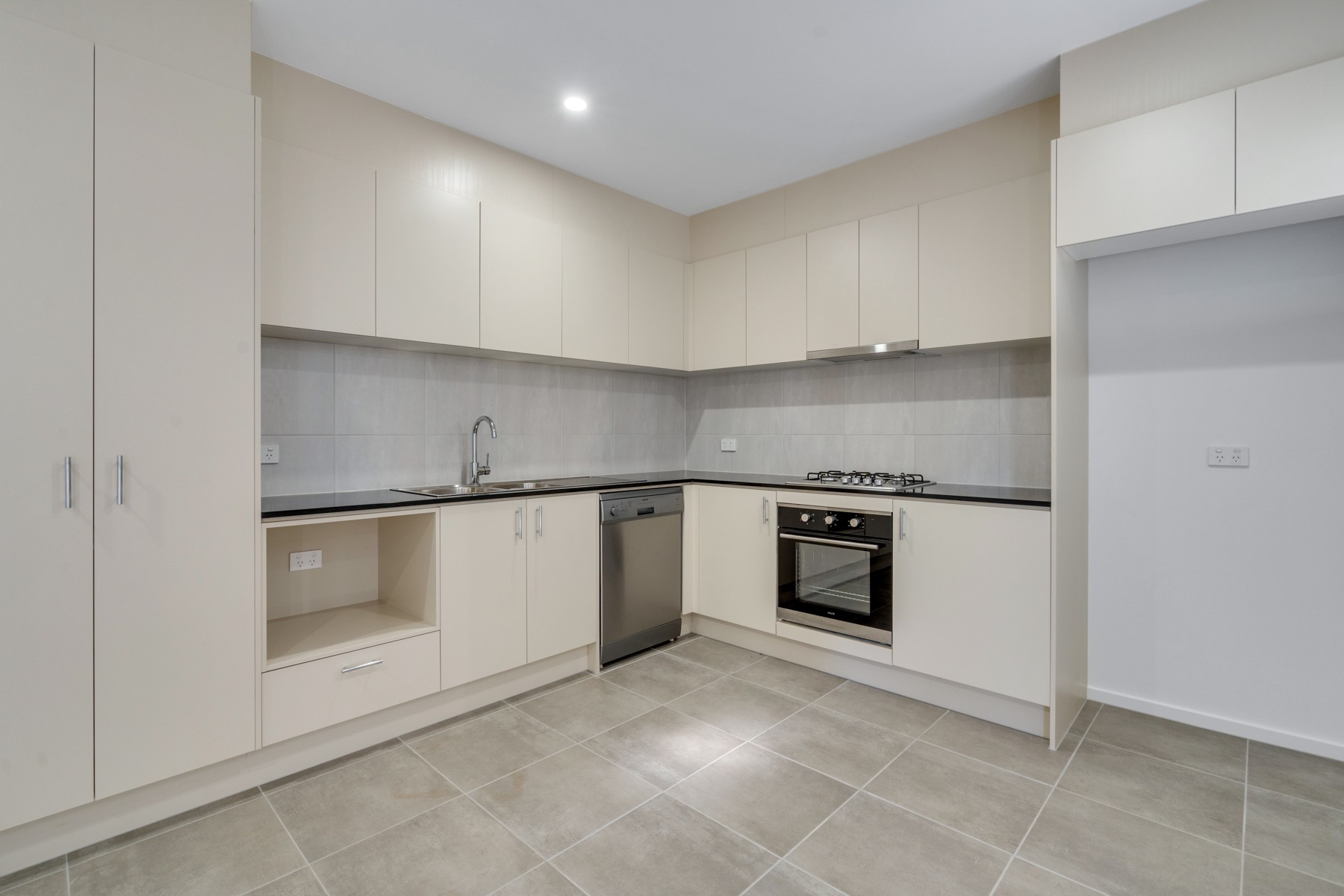 35 Norman Road, Donnybrook, VIC 3064