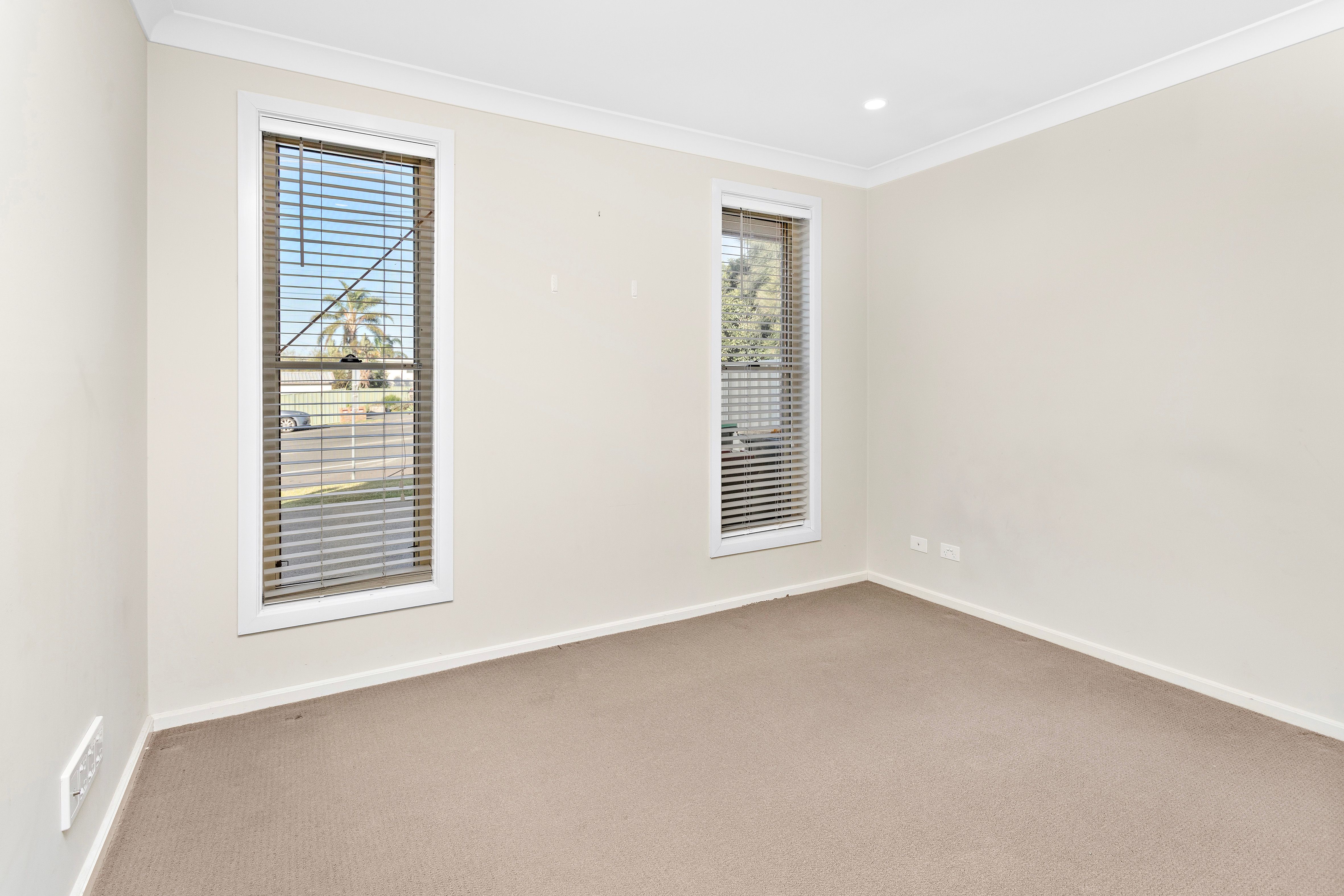 121 Riverside Drive, Kiama Downs, NSW 2533