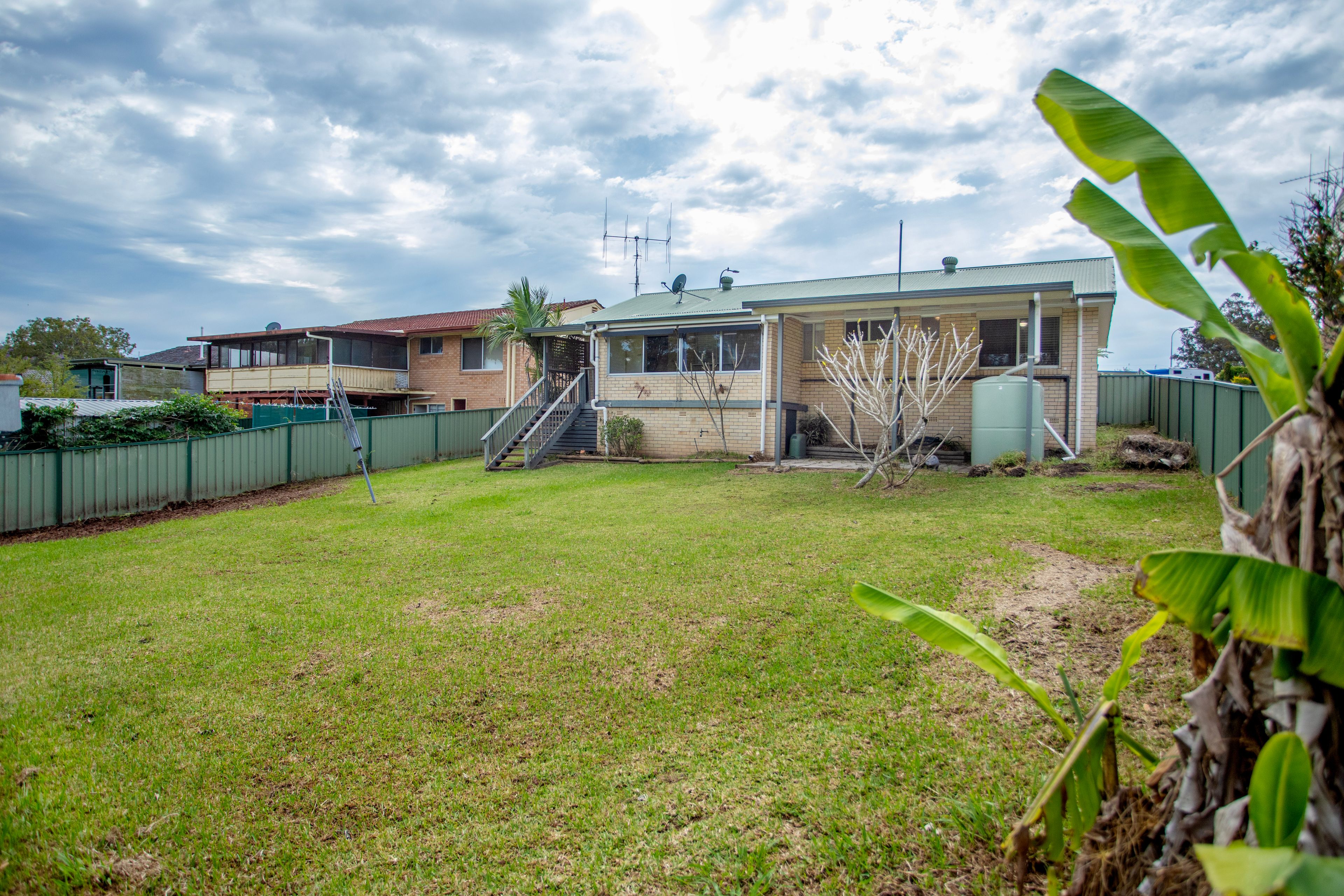 34 Blue Gum Avenue — photo 4 of 26