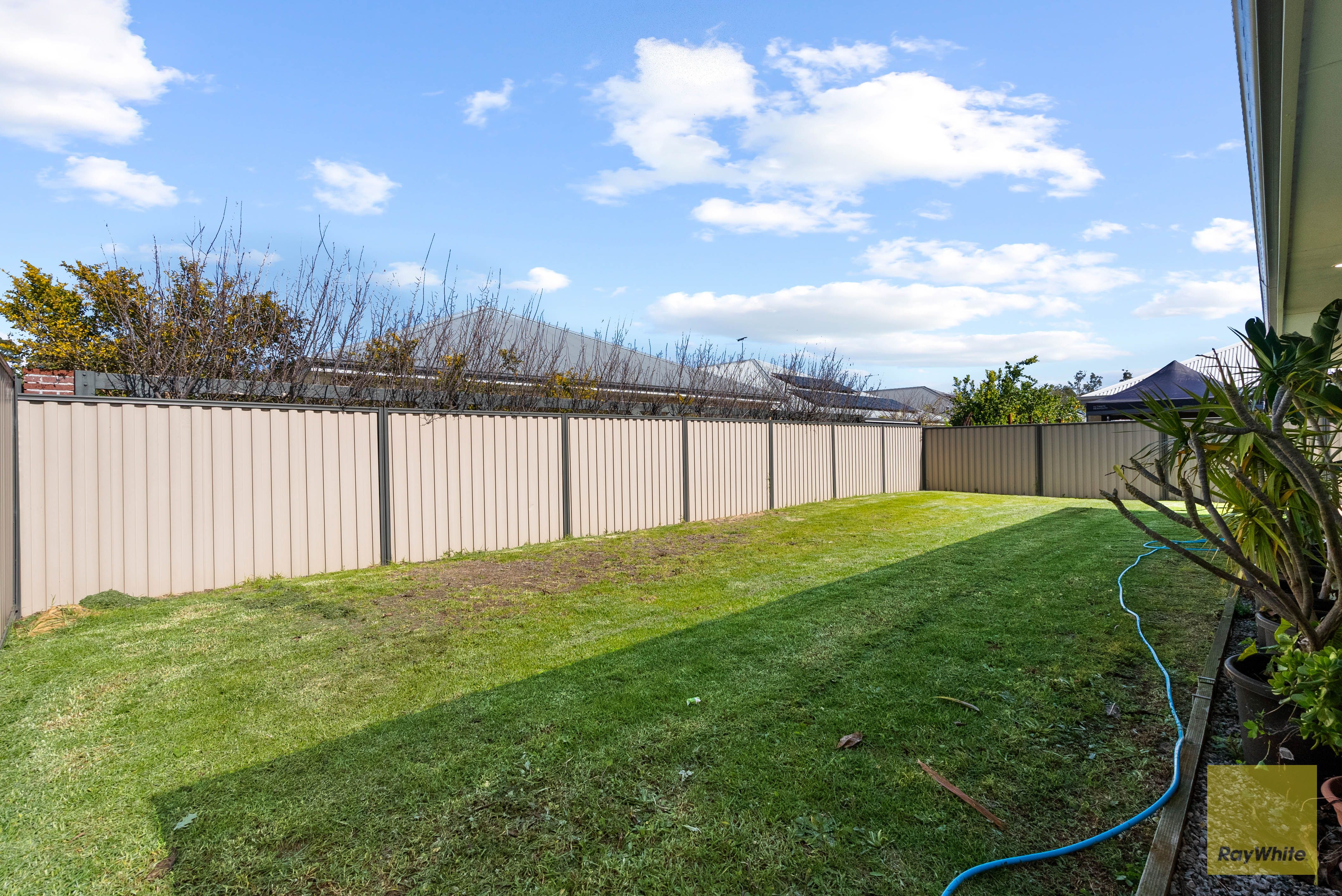 18 Grapple Road — photo 27 of 28