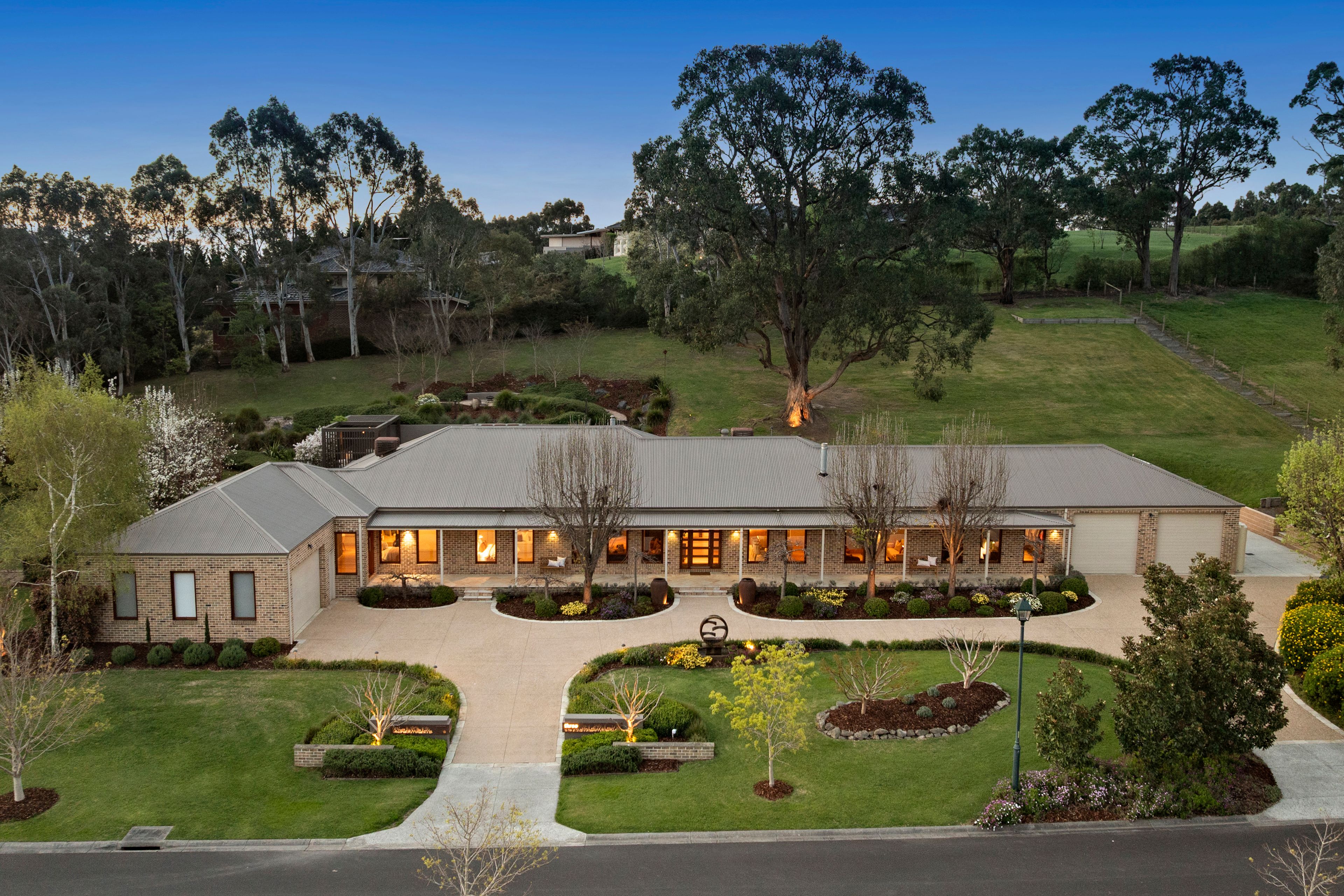 3 Obeah Court — photo from Ray White Ferntree Gully