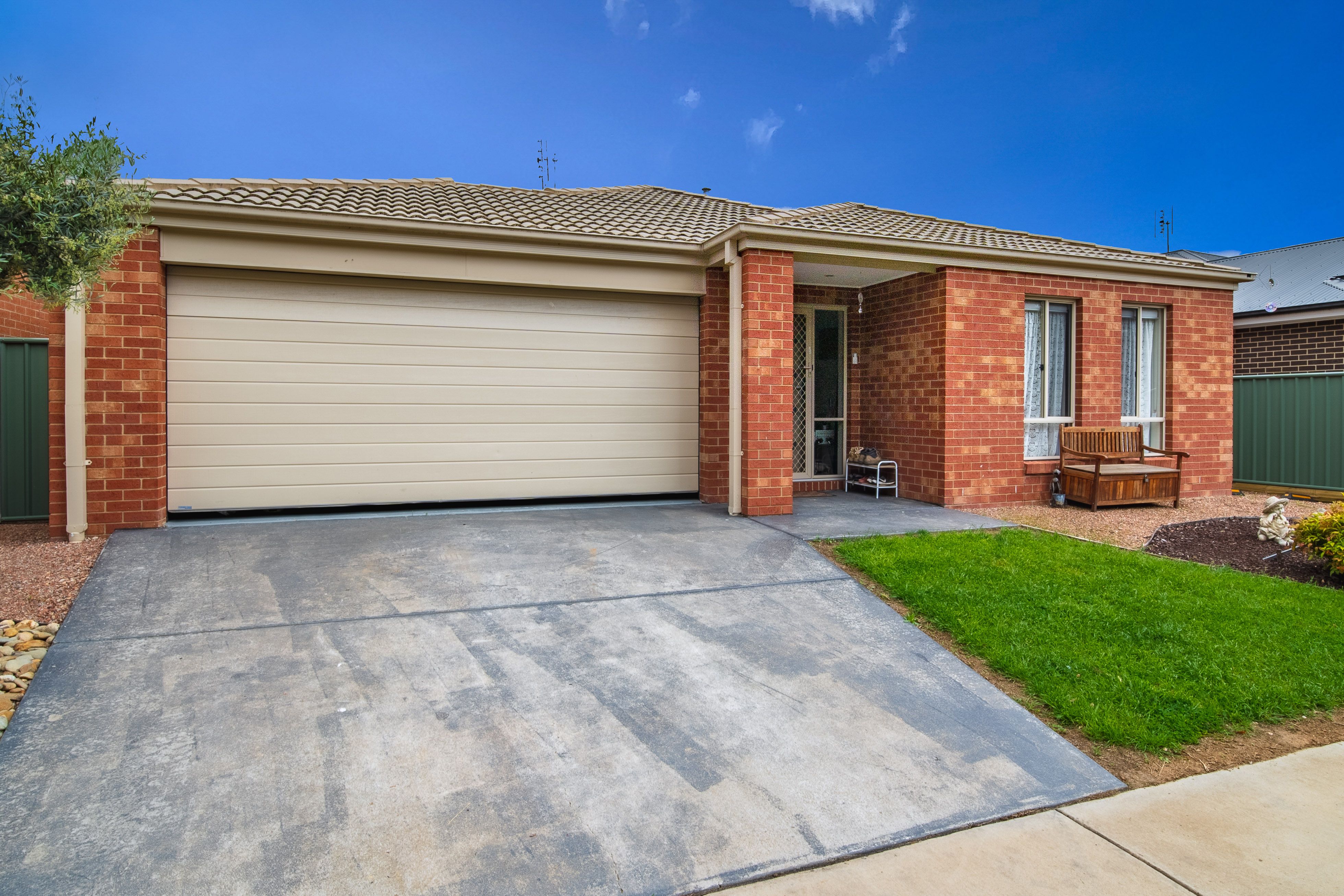 9 Creekview Place, Ascot, VIC 3551