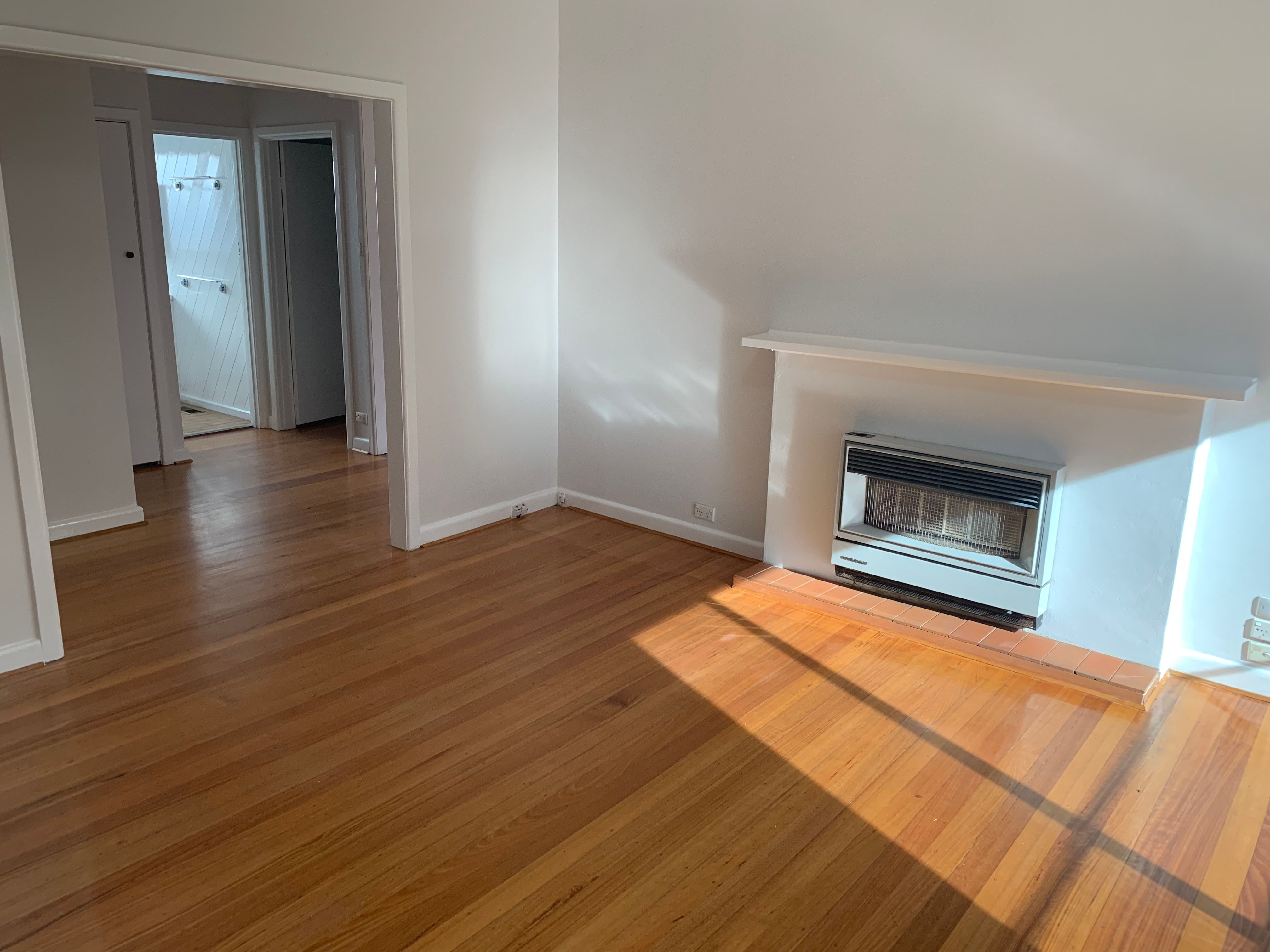 1/27 Beddoe Avenue, Bentleigh East, VIC 3165