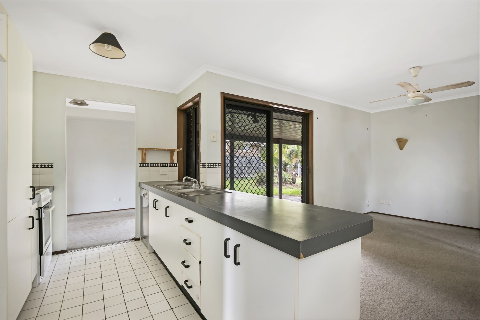 186 Eagle Street, Collingwood Park, QLD 4301