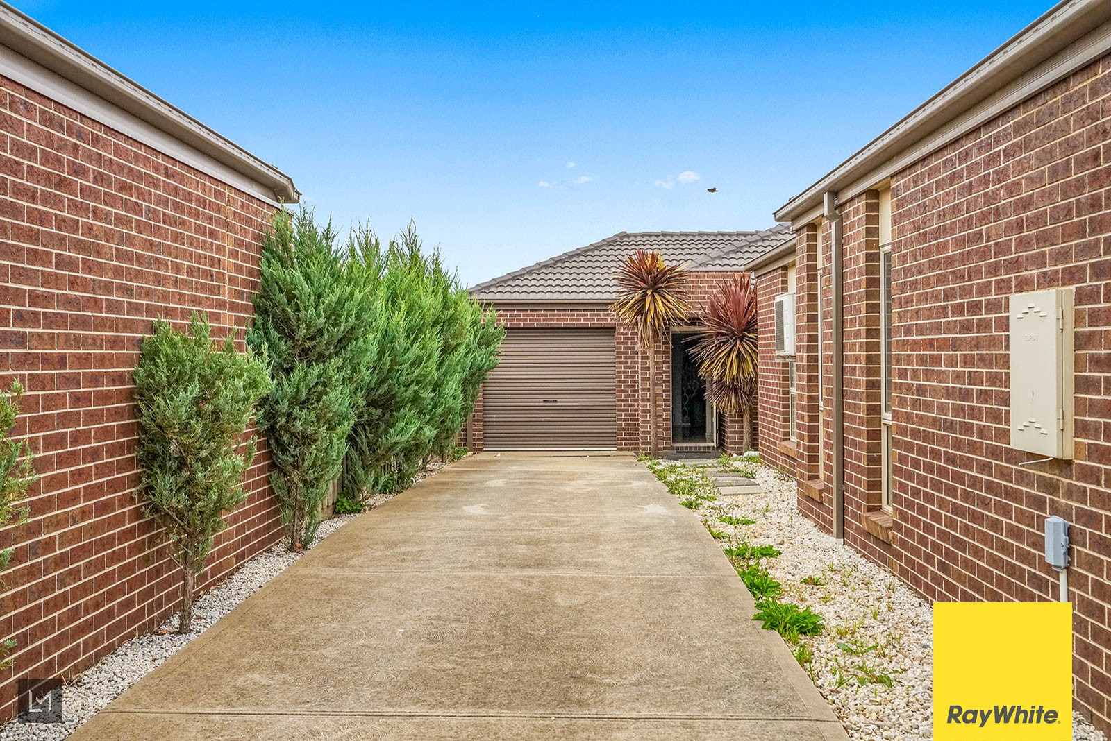 2/49 Westmeadows Lane, Truganina, VIC 3029