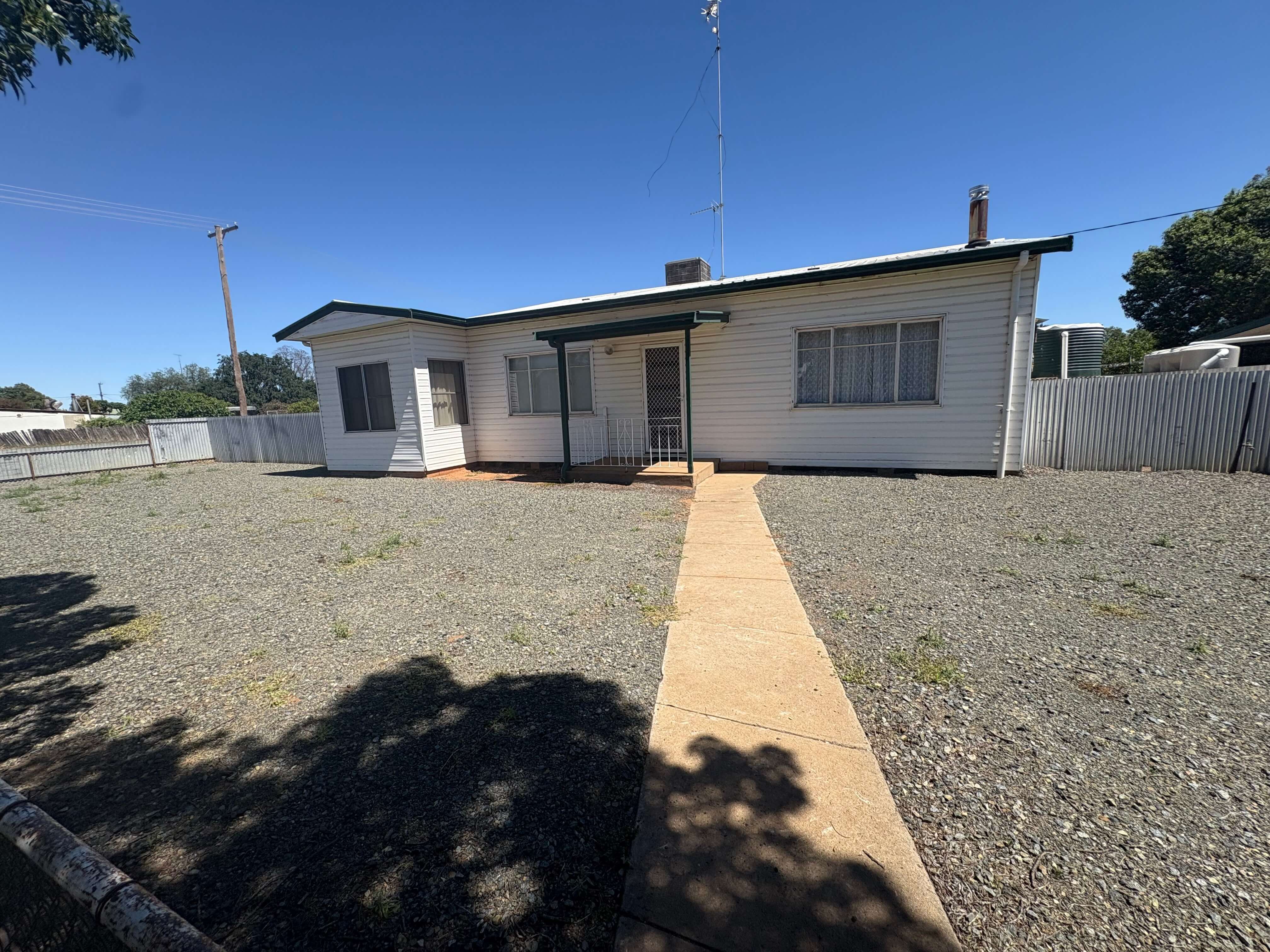 41 Terangion Street, Nyngan, NSW 2825