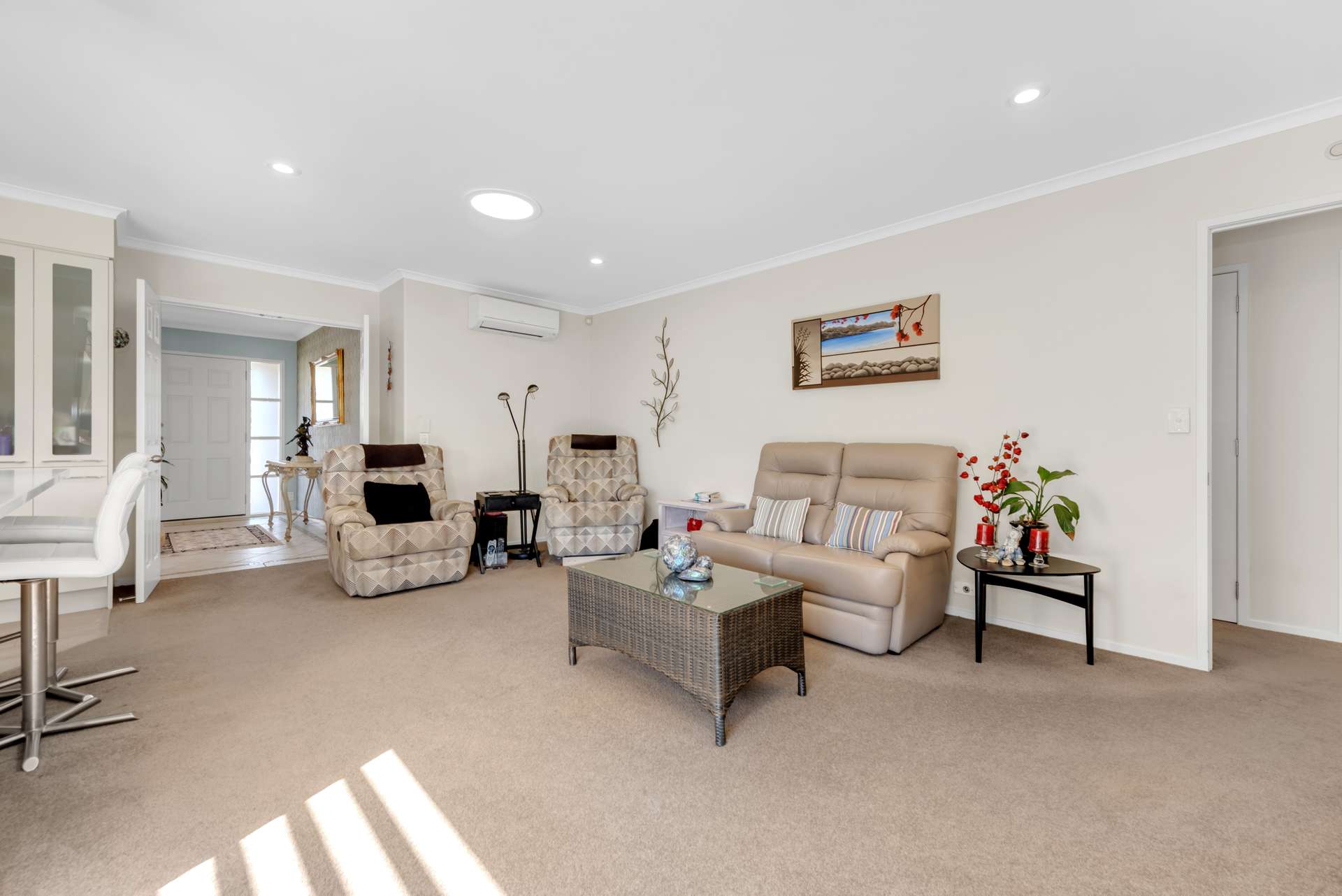 50 Cantora Avenue photo 6