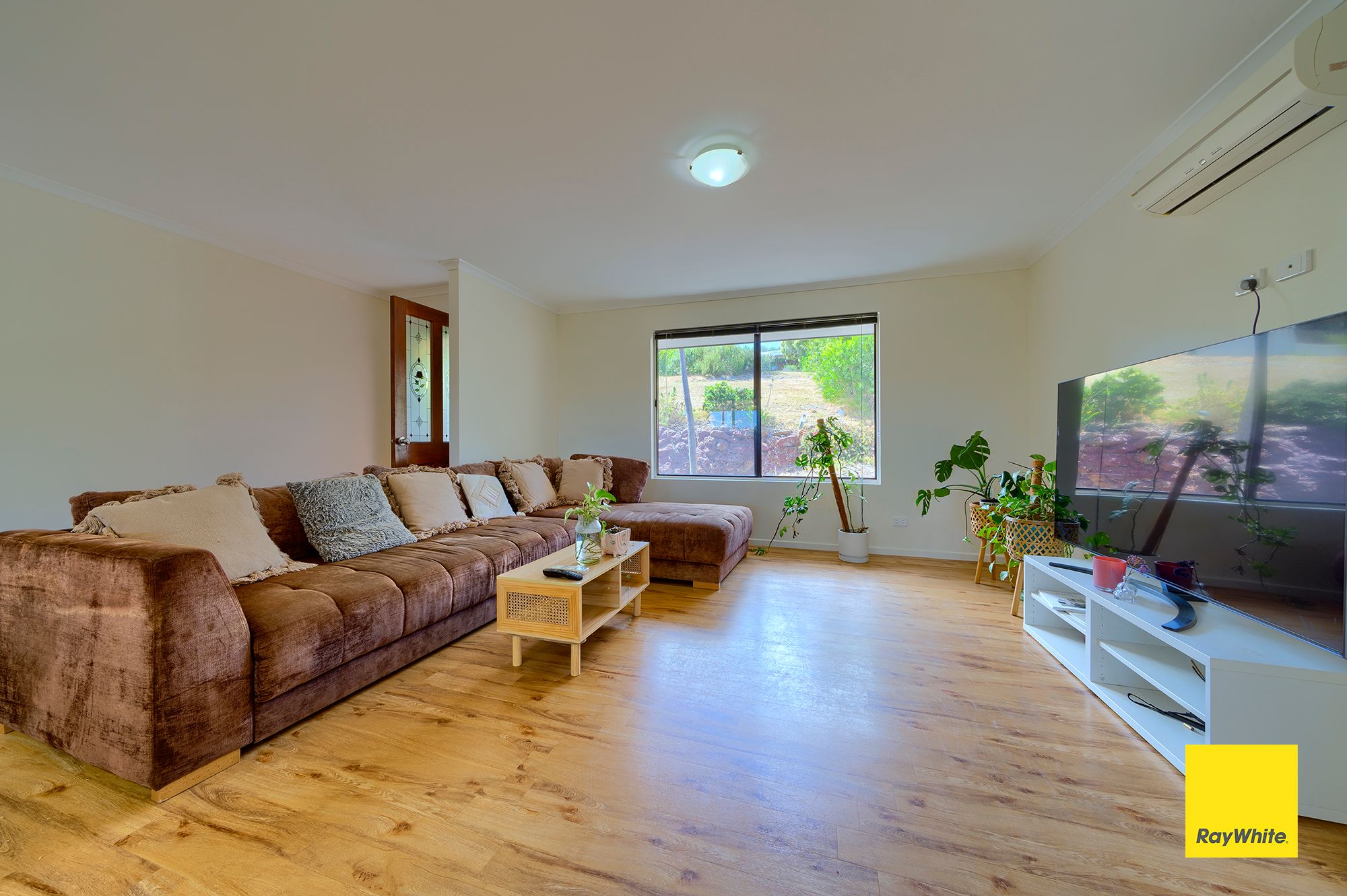 27 Boronia Avenue, Collingwood Heights WA 6330