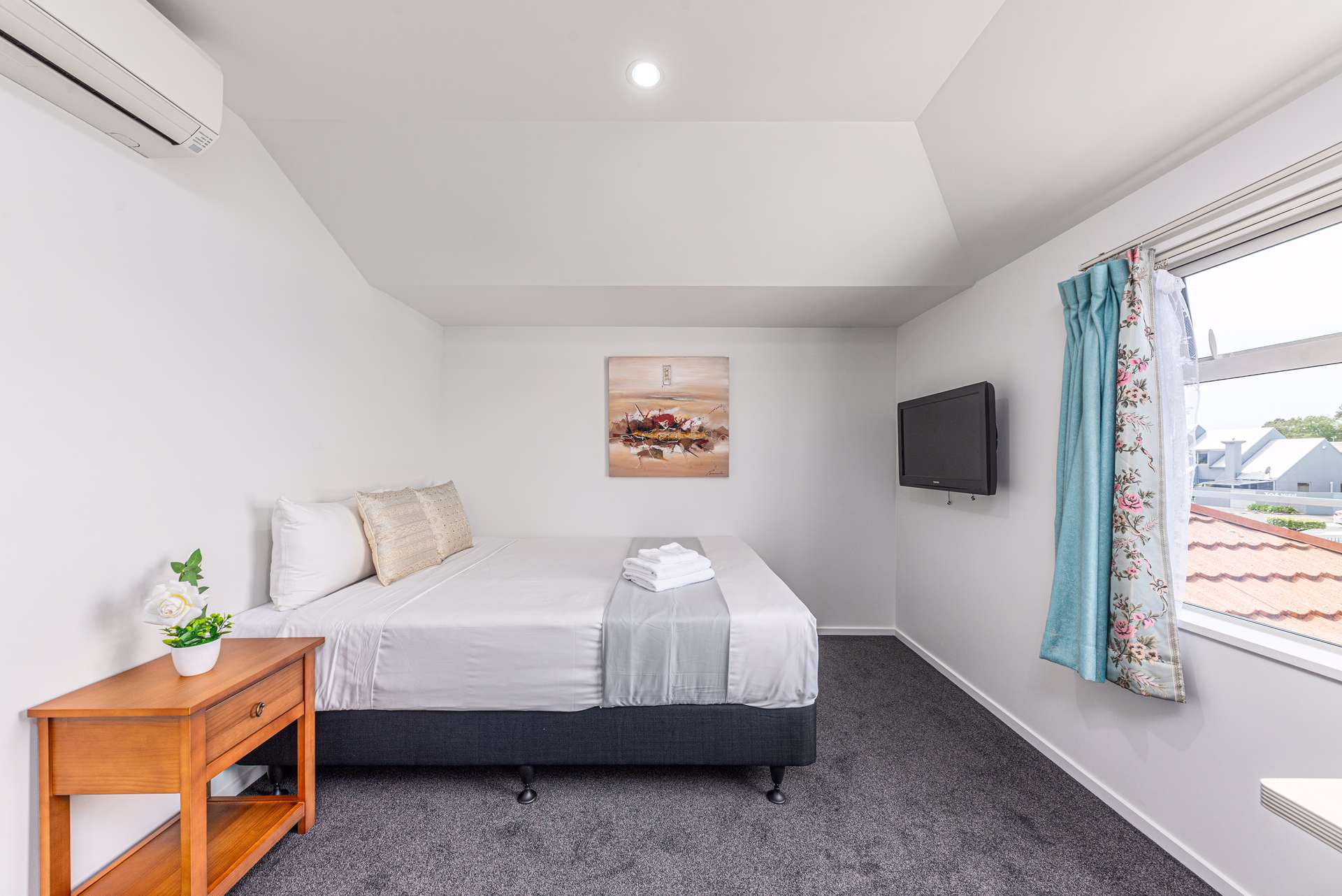 Upper Riccarton  Christchurch City  8024 photo 1