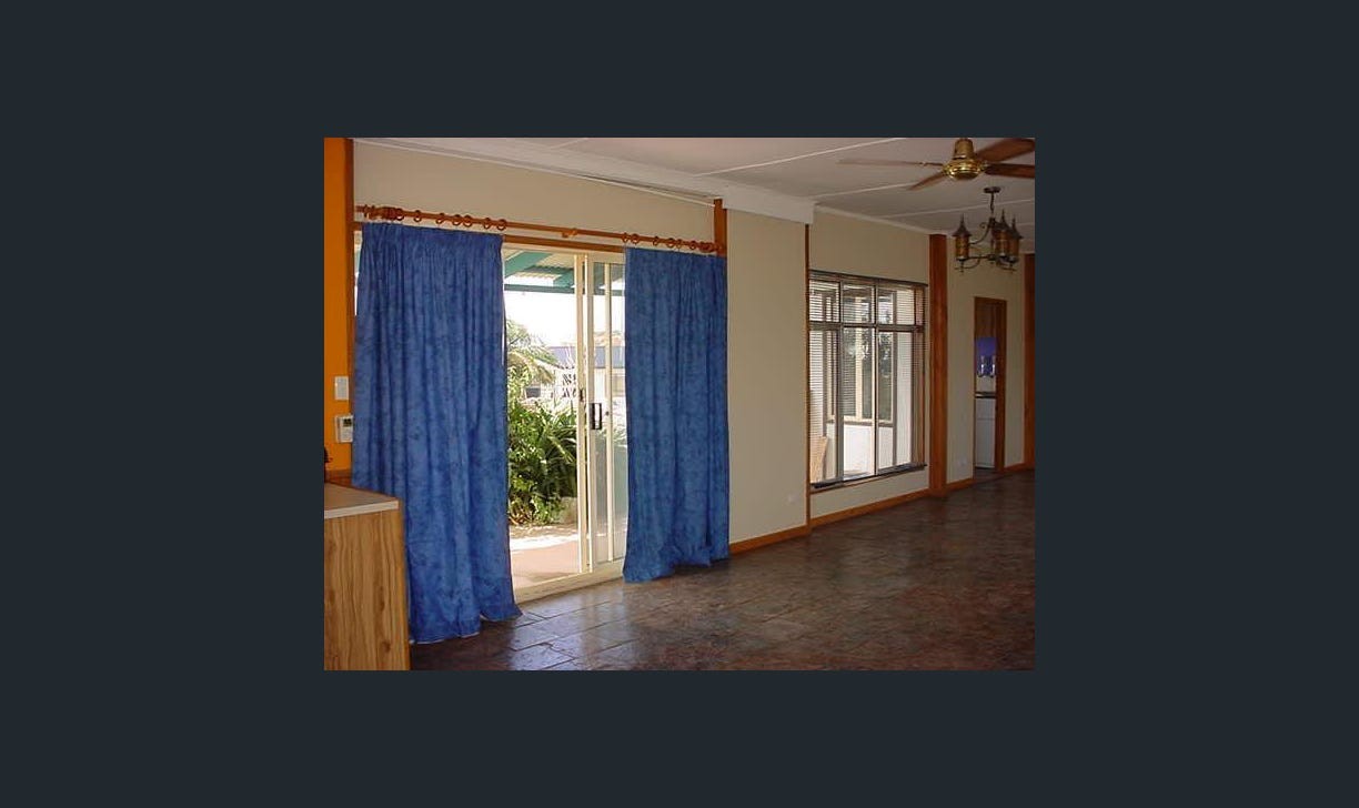 11 Baden Terrace, O'Sullivan Beach, SA 5166