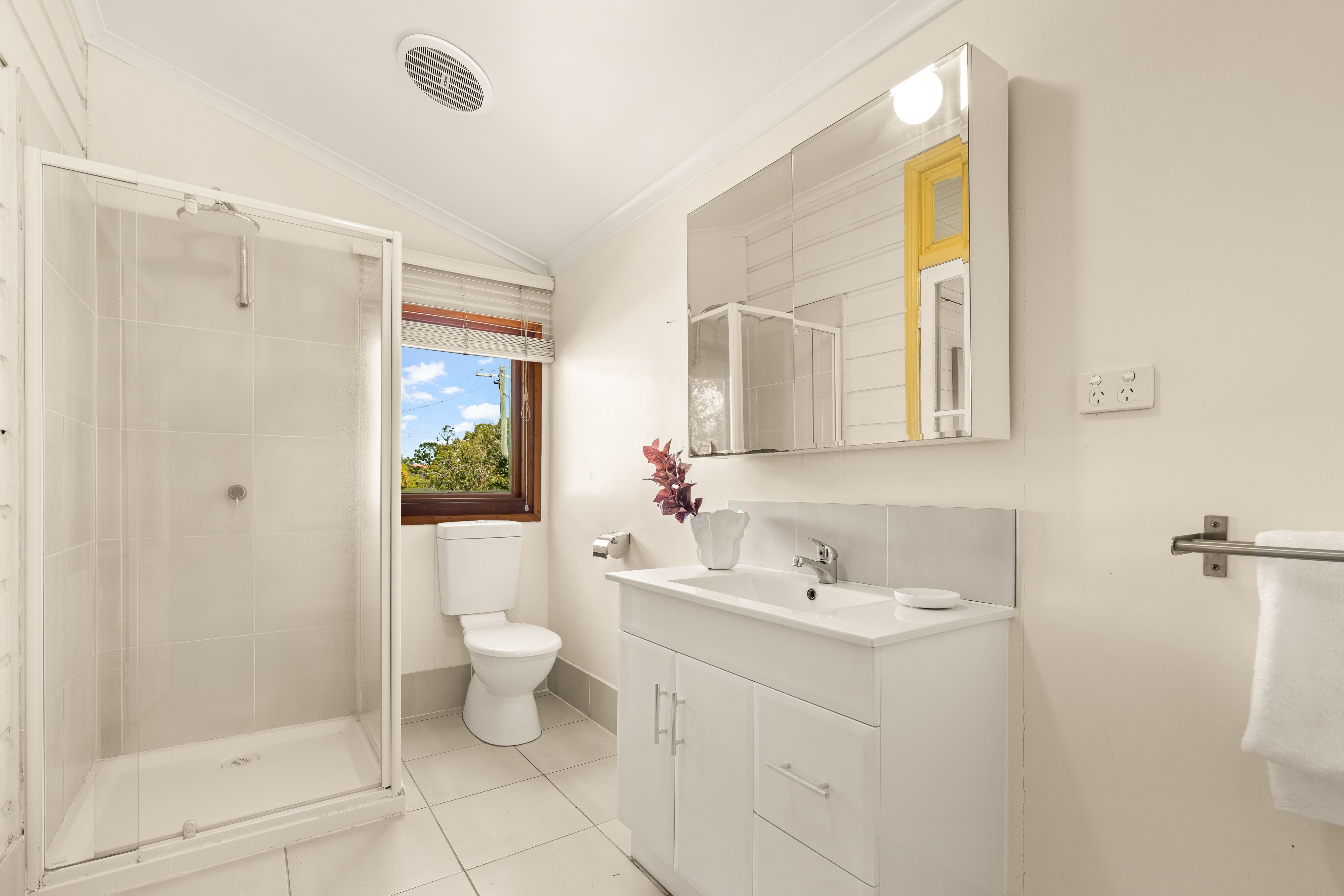 33 Green Terrace — photo 10 of 21