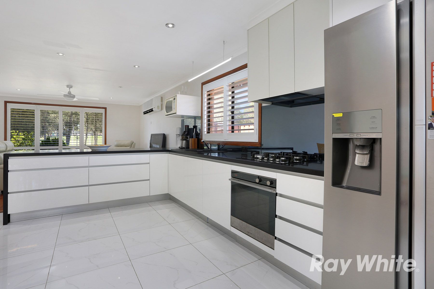 10 Finch Place, St Clair, NSW 2759