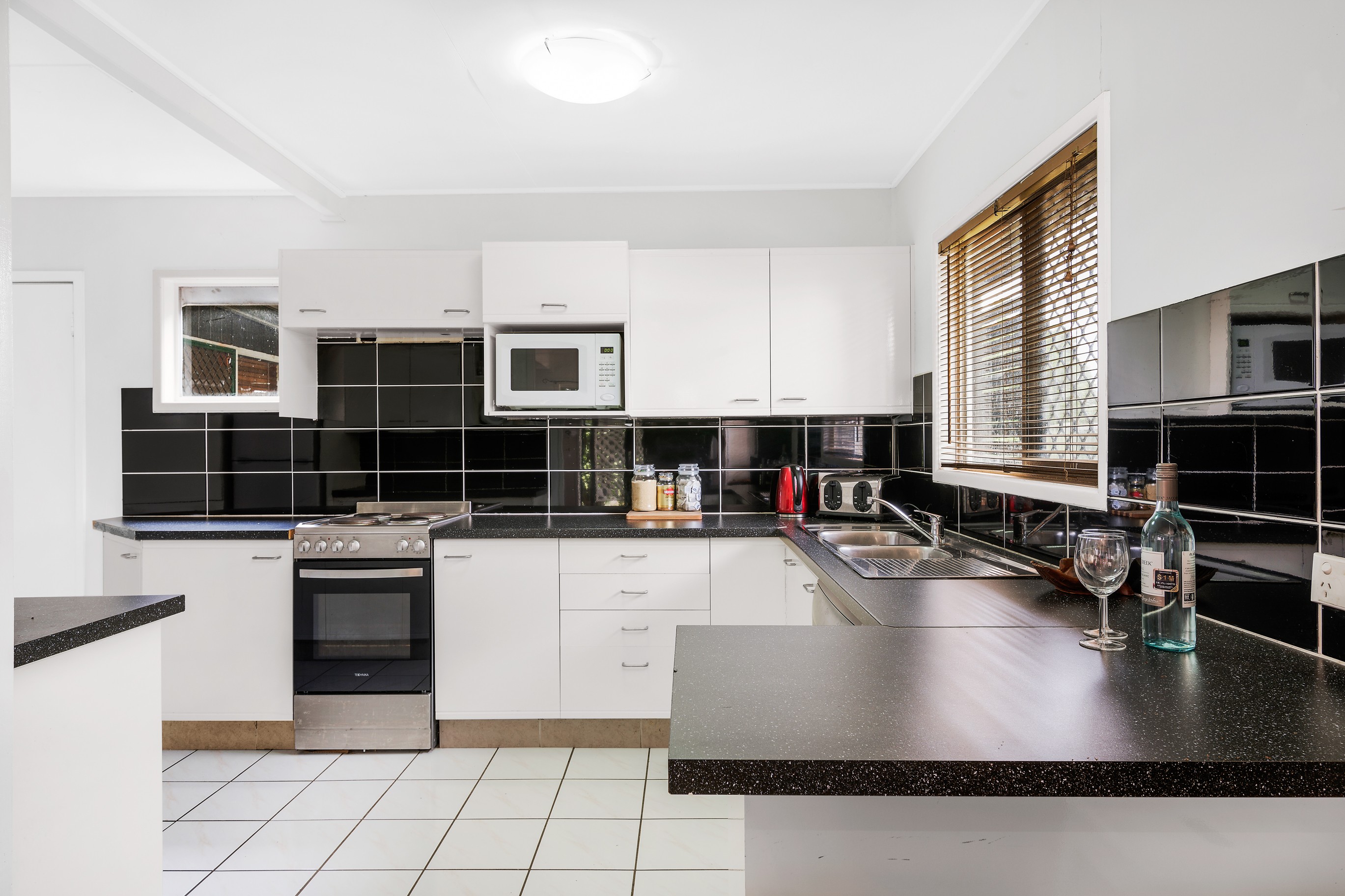6 Plateau Parade, Bray Park, QLD 4500