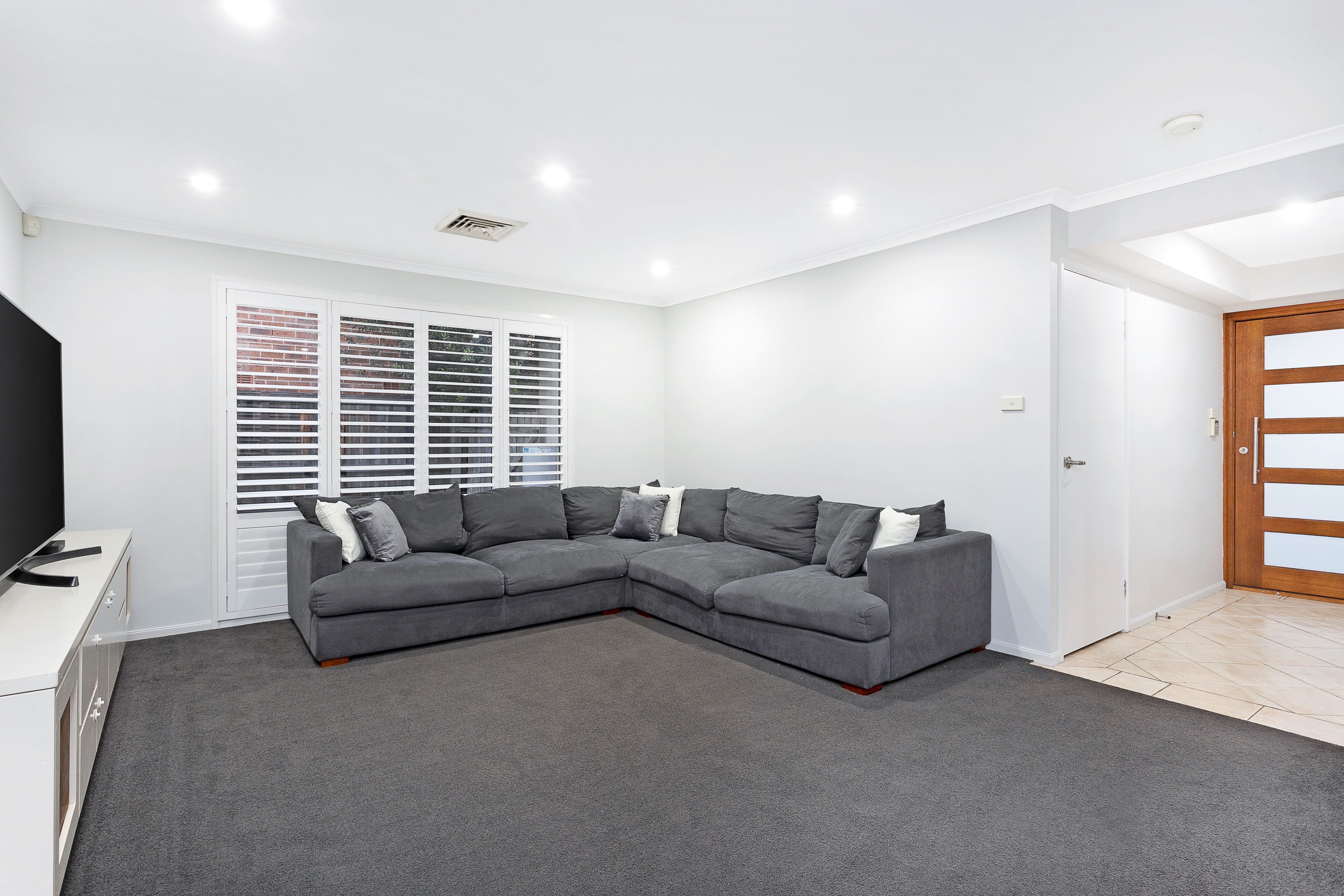 1 Harcourt Grove, Glenwood, NSW 2768