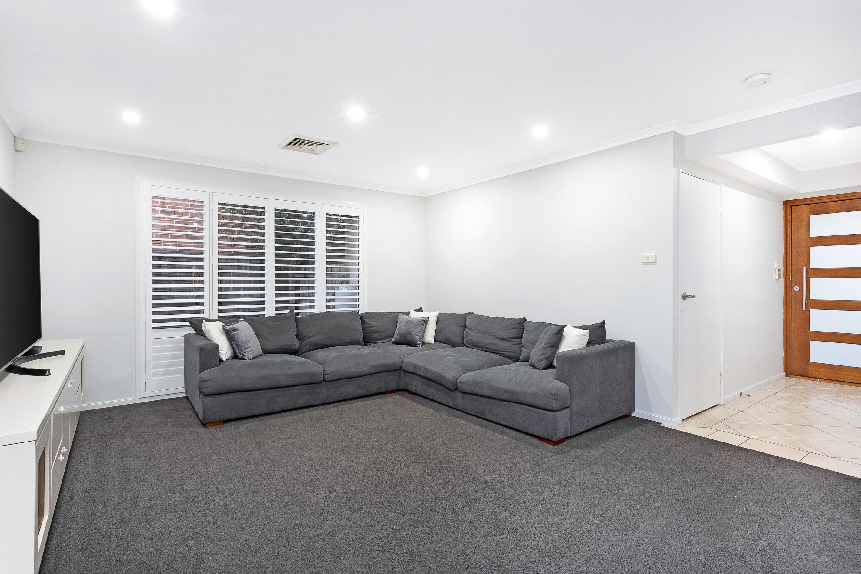 1 Harcourt Grove, Glenwood, NSW 2768