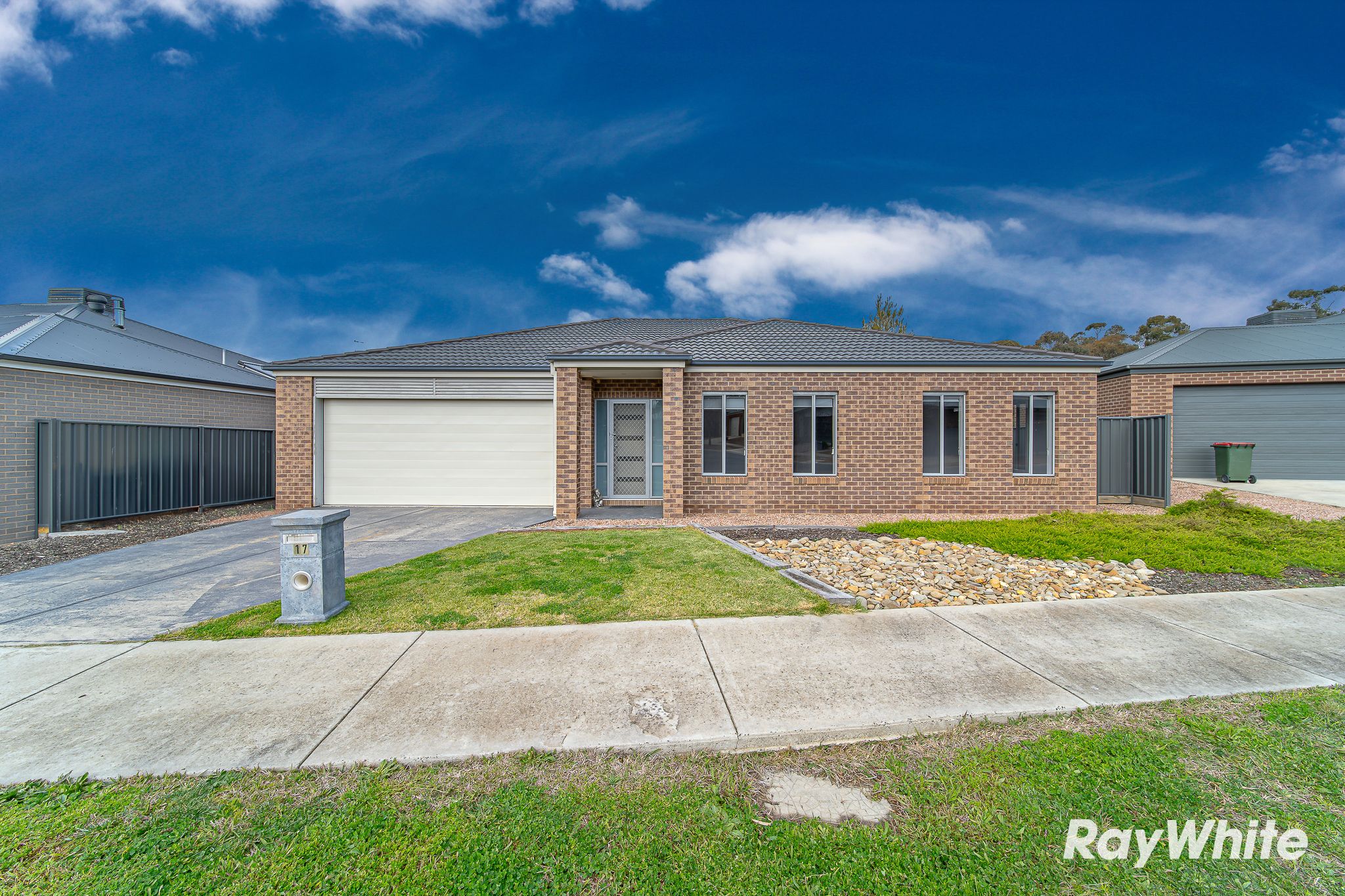 17 Kingston Drive, Eaglehawk, VIC 3556