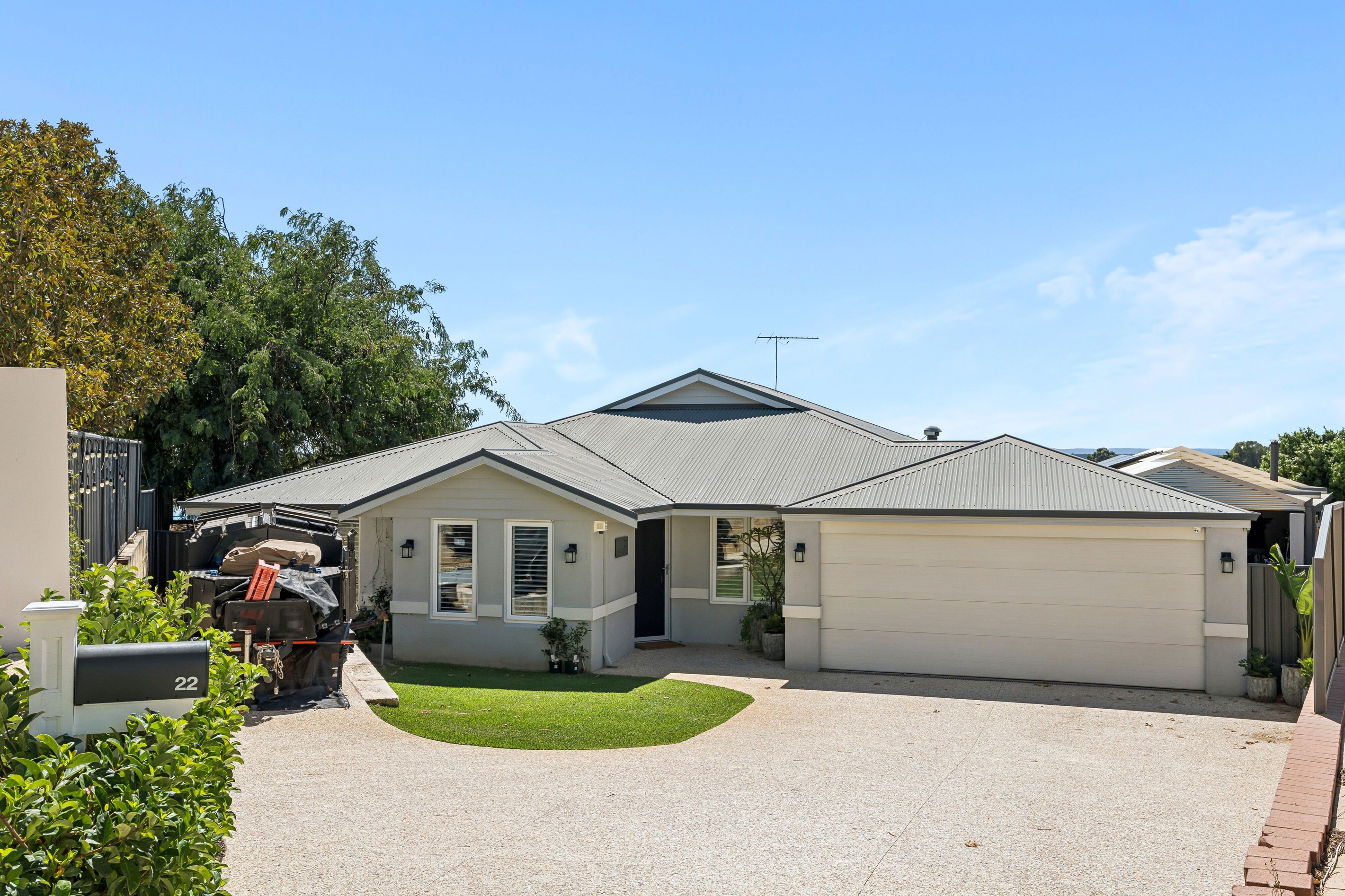 22 Stonewall Circuit, Landsdale, WA 6065