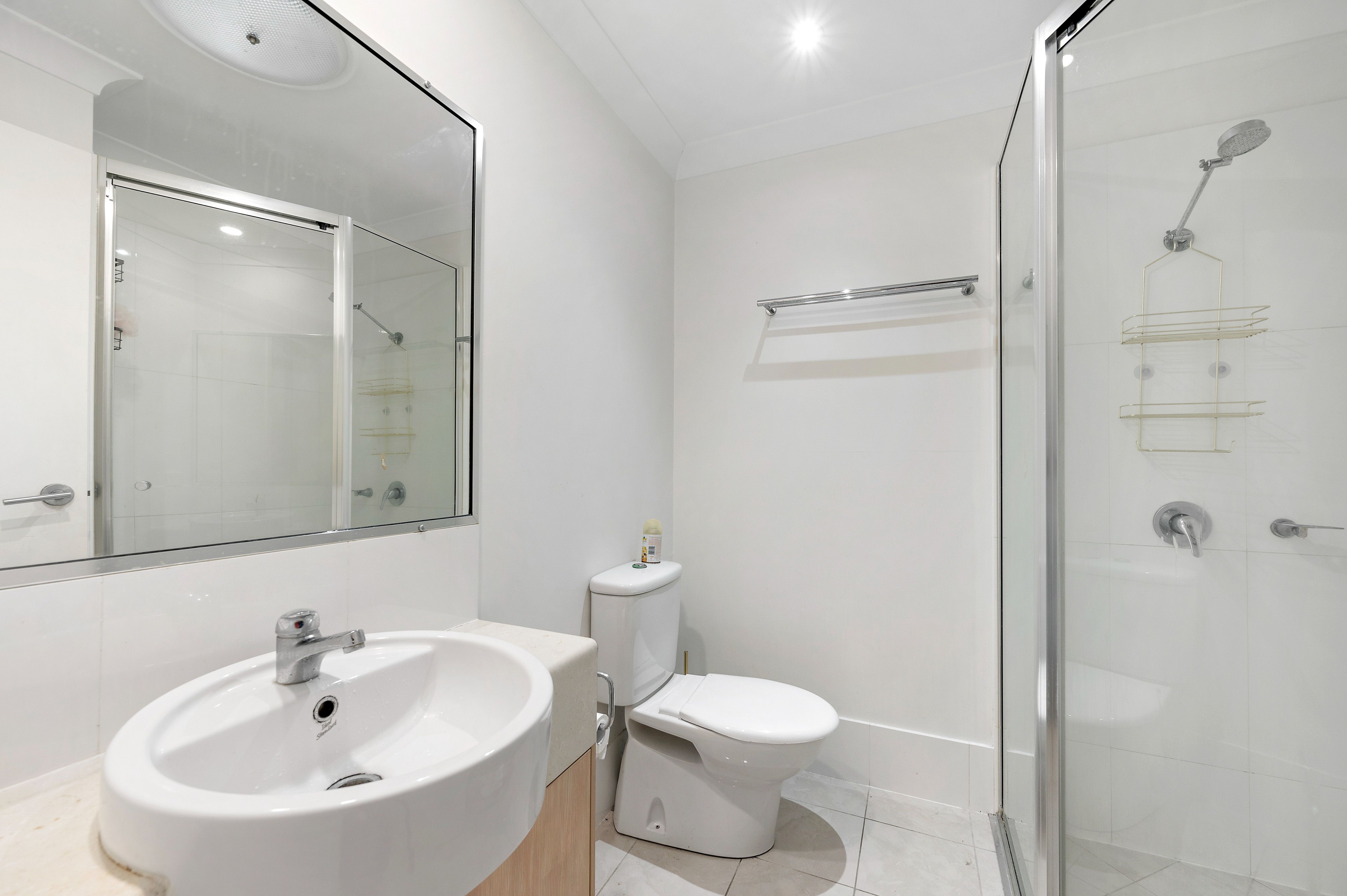 10/10 Nothling Street — photo 7 of 12