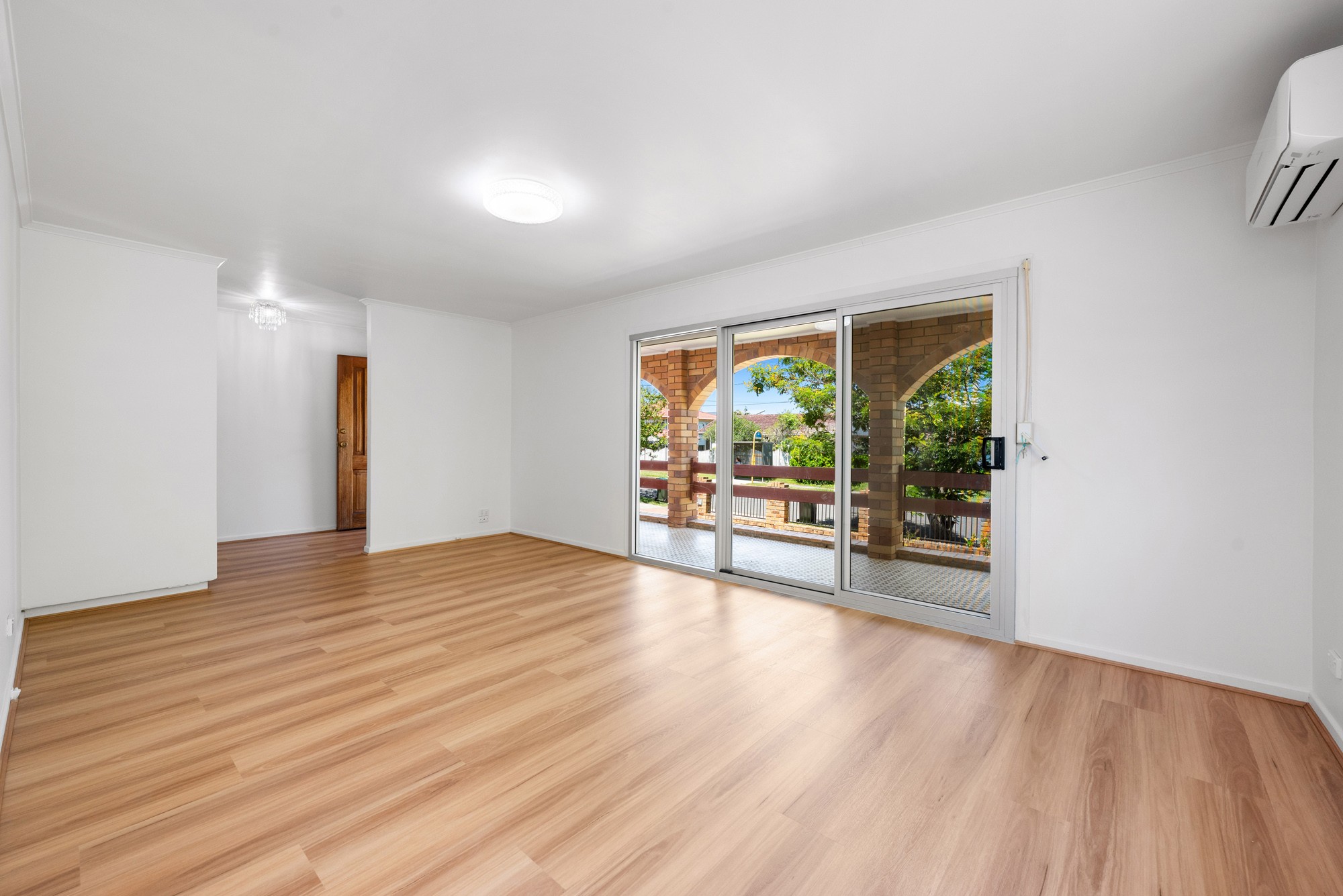 61 Hillgrove Street, Upper Mount Gravatt, QLD 4122