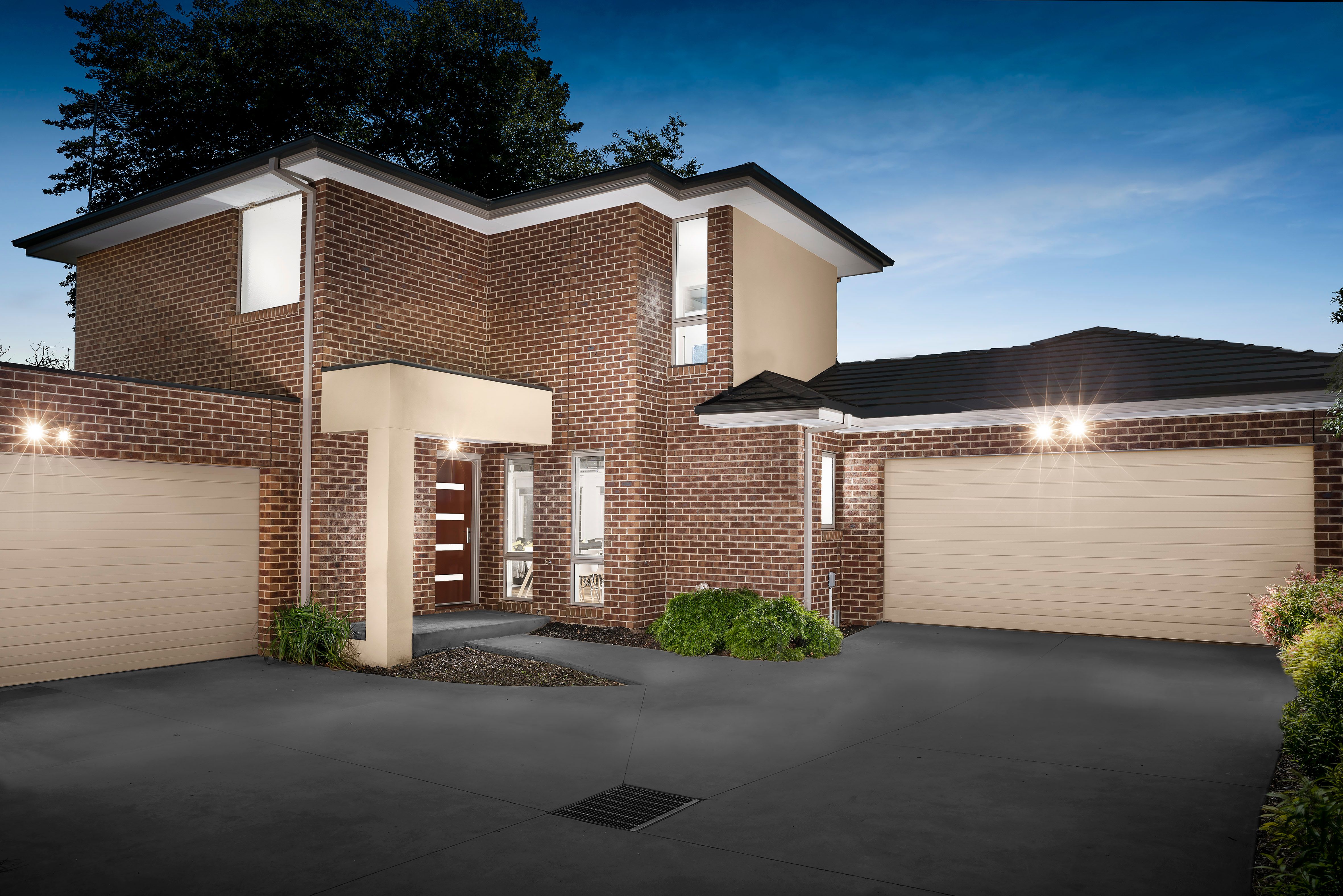33 Deschamp Crescent, Rowville VIC 3178