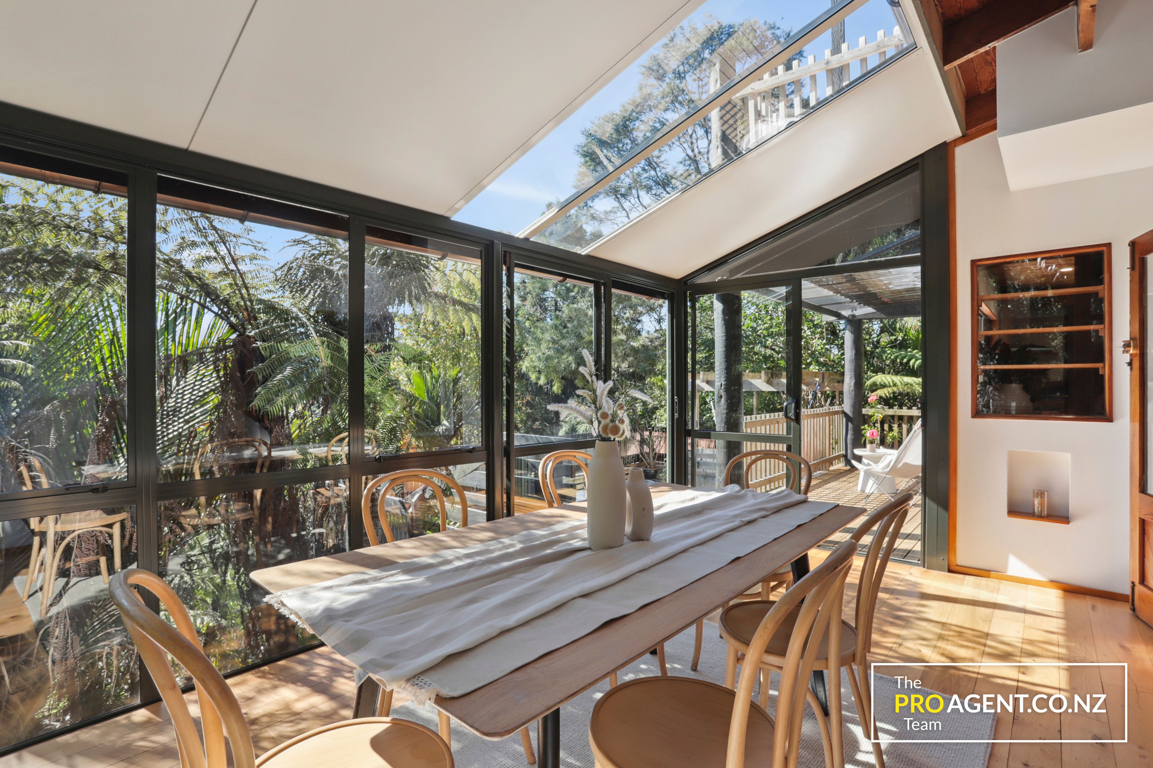 175 Laingholm Drive, Laingholm, Waitakere City