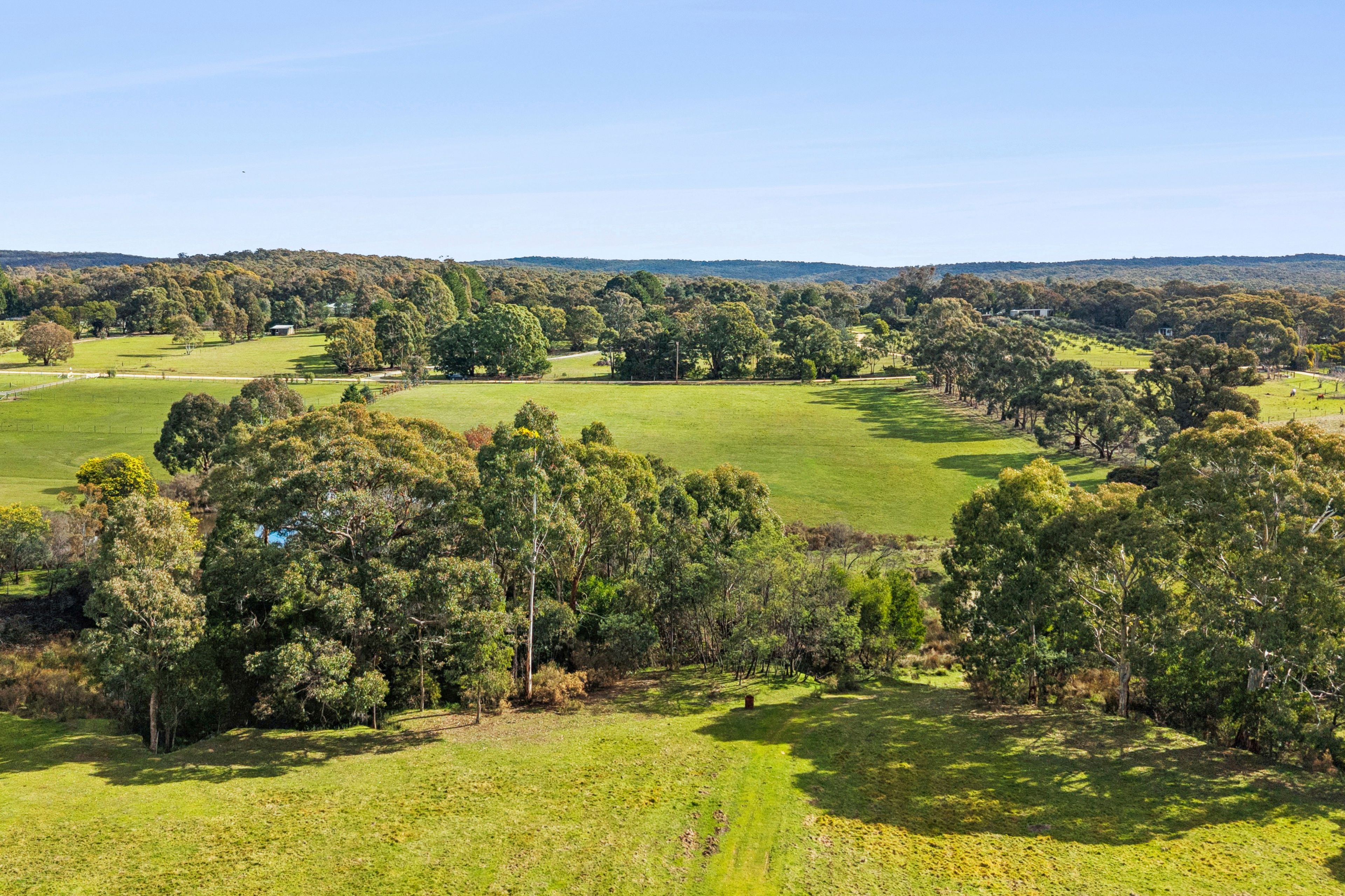 301 Old Drummond Road — photo from Ray White Kyneton