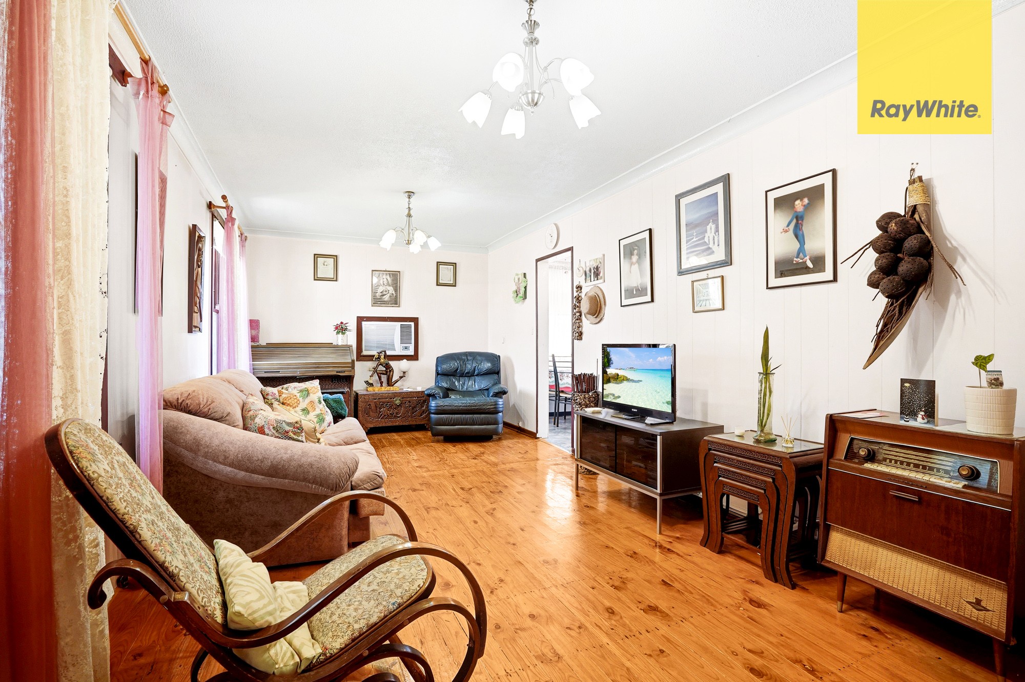 26 Bougainville Road, Lethbridge Park, NSW 2770