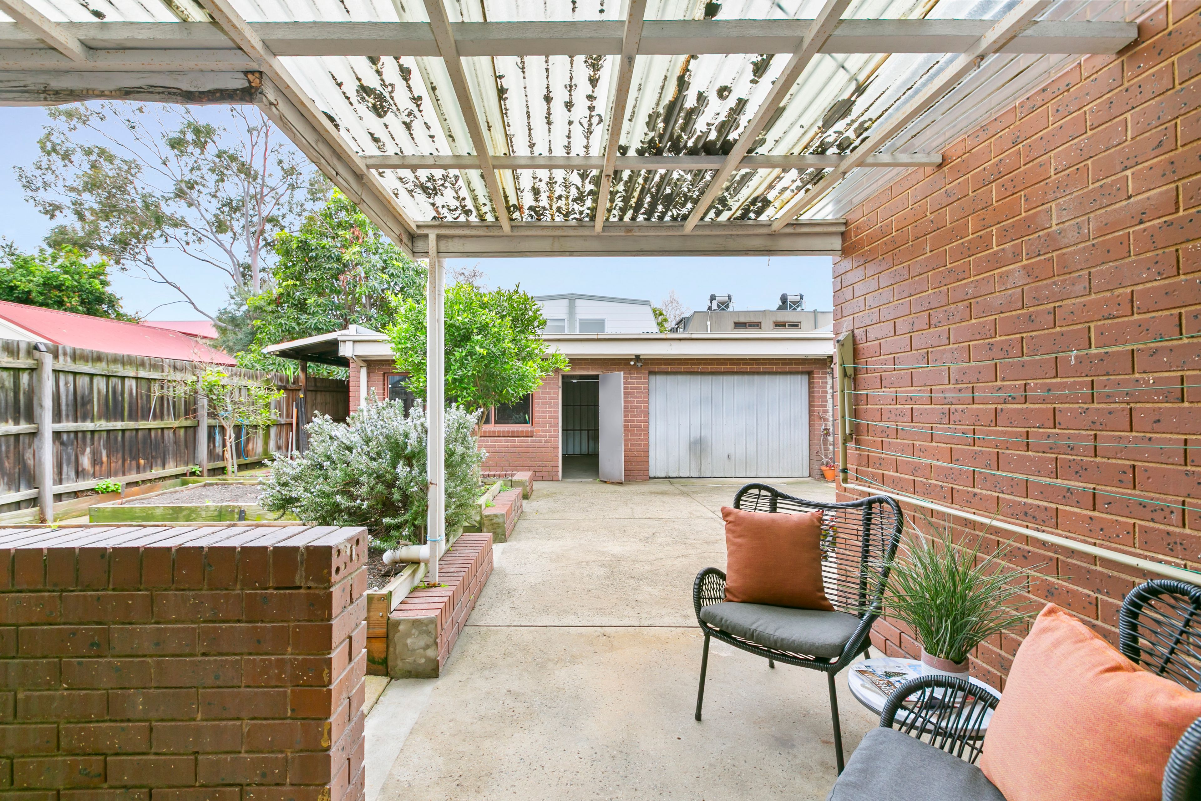 6 Gladstone Avenue — photo 15 of 20