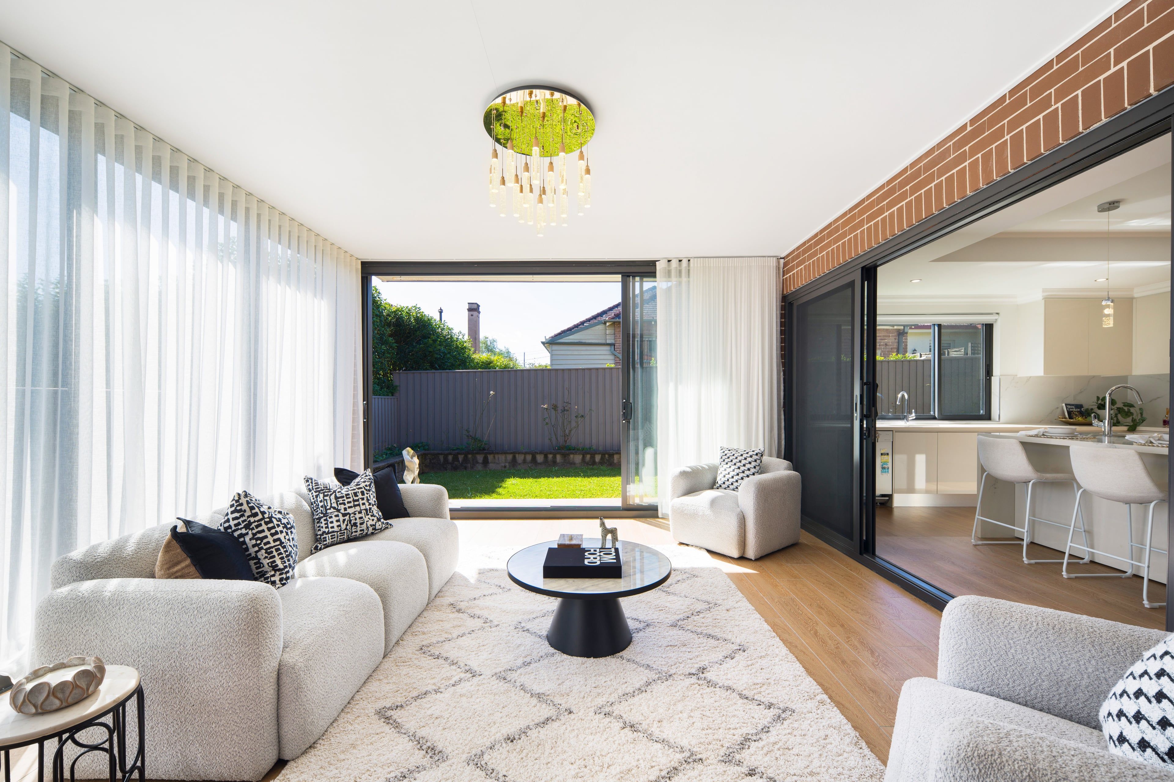 15 Olga Street — photo 4 of 19