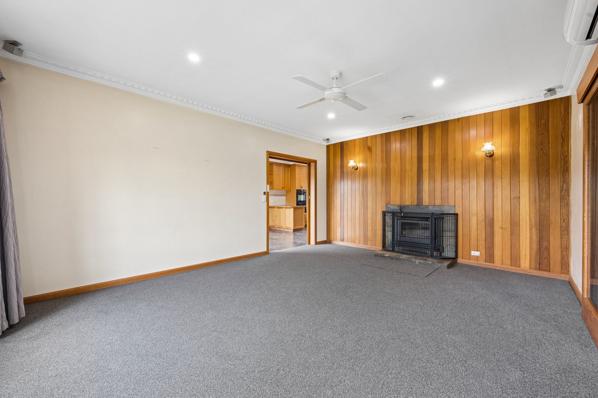 37 Coolabah Street — photo 6 of 11