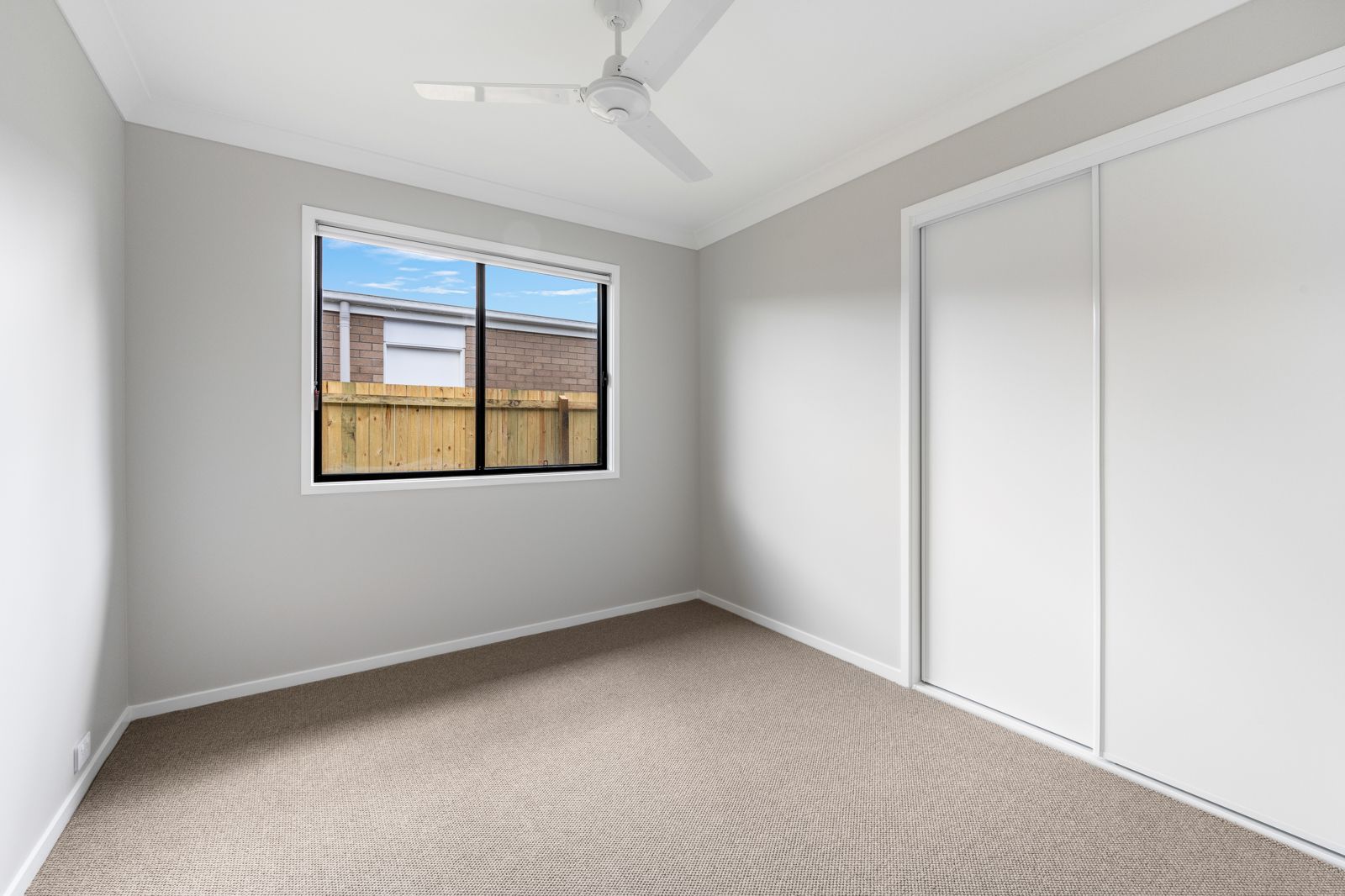1/104 Pierro Place — photo 5 of 11