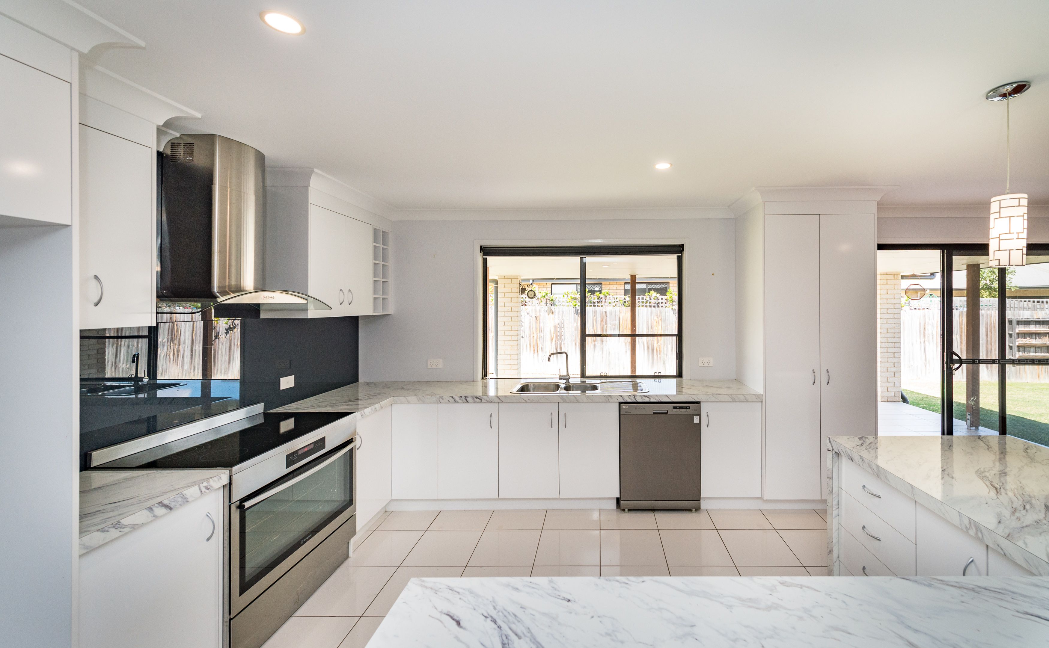 8 Waratah Court, Norman Gardens, QLD 4701